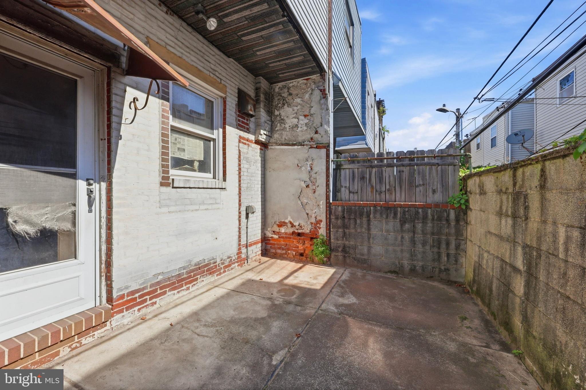 WEST PASSYUNK - Residential