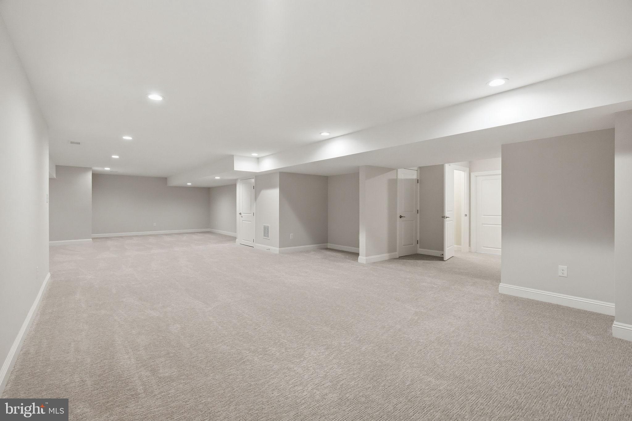 ENCLAVE AT GROVE - Residential