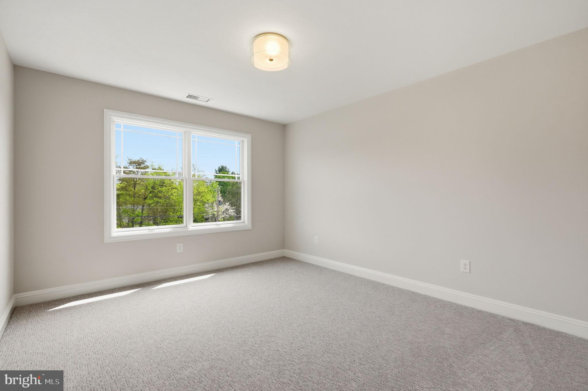 ENCLAVE AT GROVE - Residential