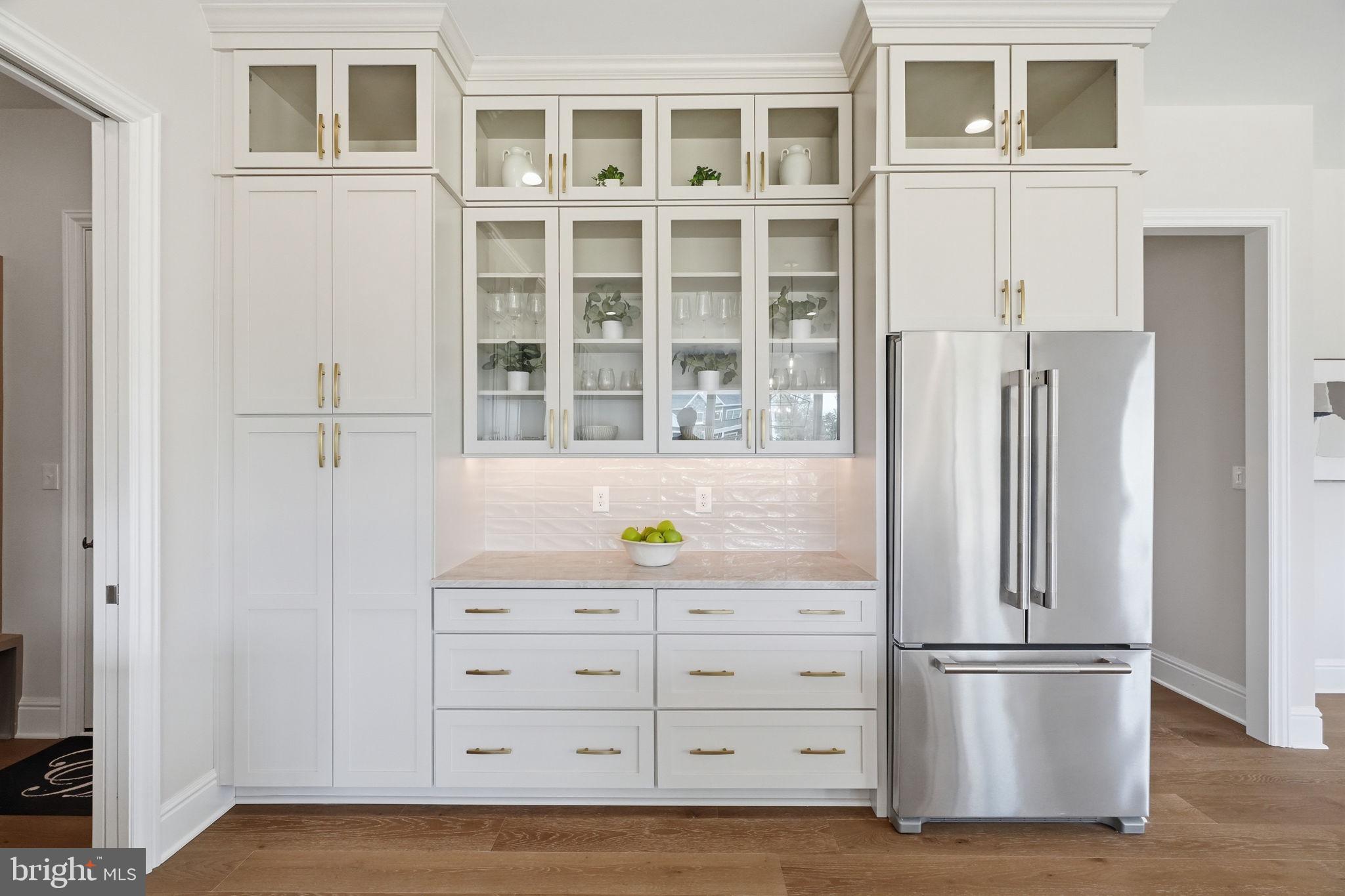 ENCLAVE AT GROVE - Residential