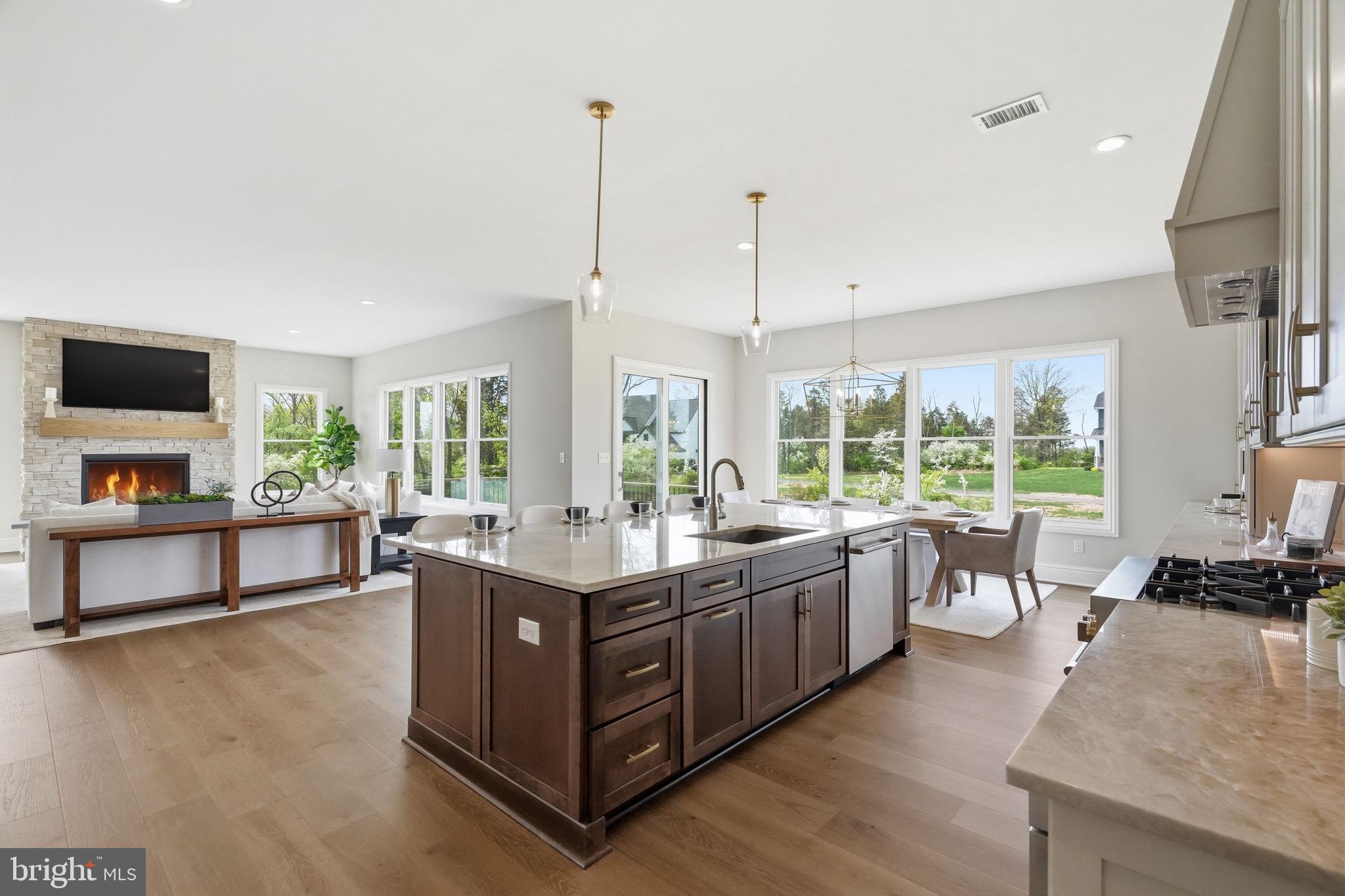 ENCLAVE AT GROVE - Residential