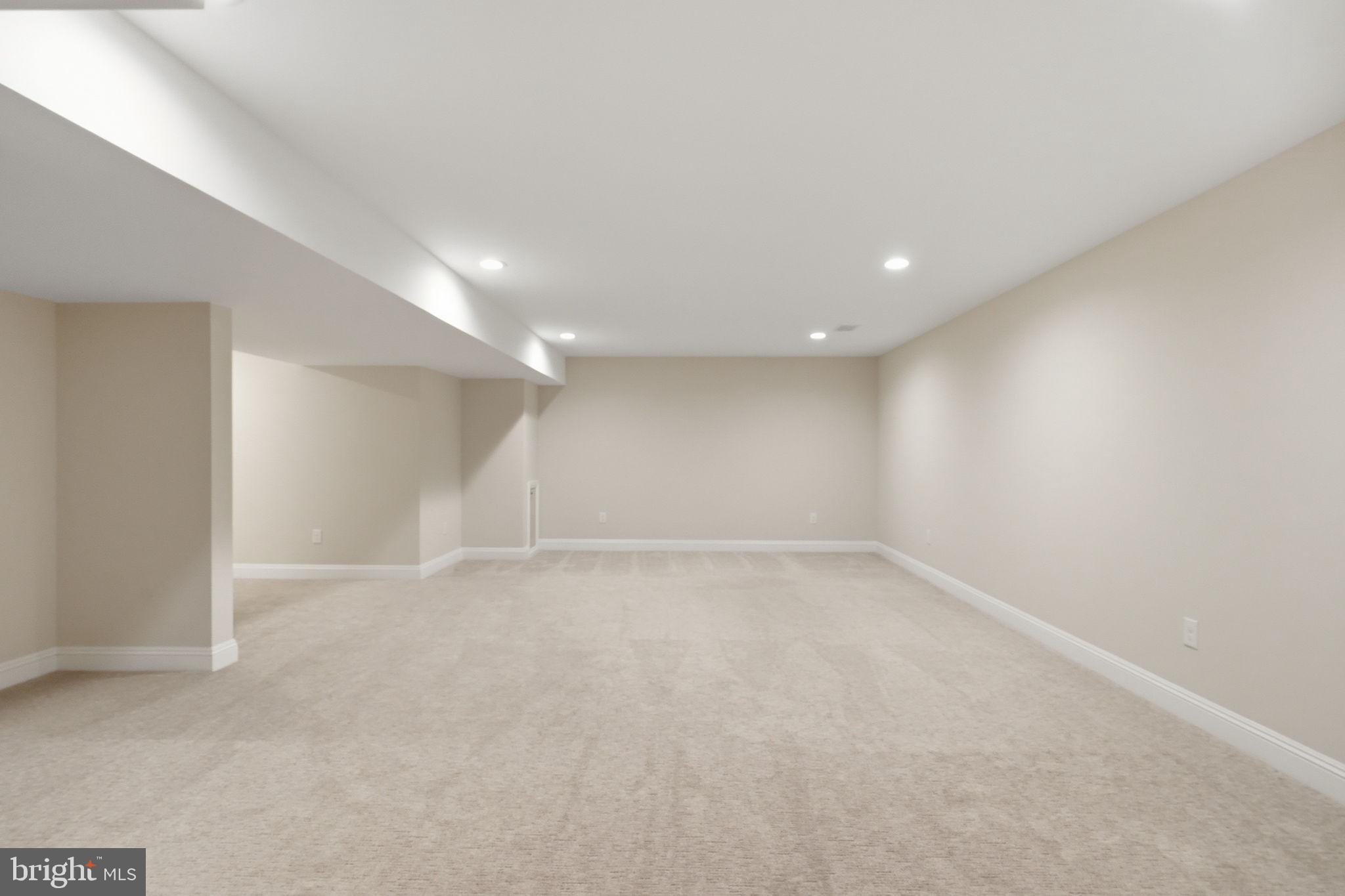 ENCLAVE AT GROVE - Residential