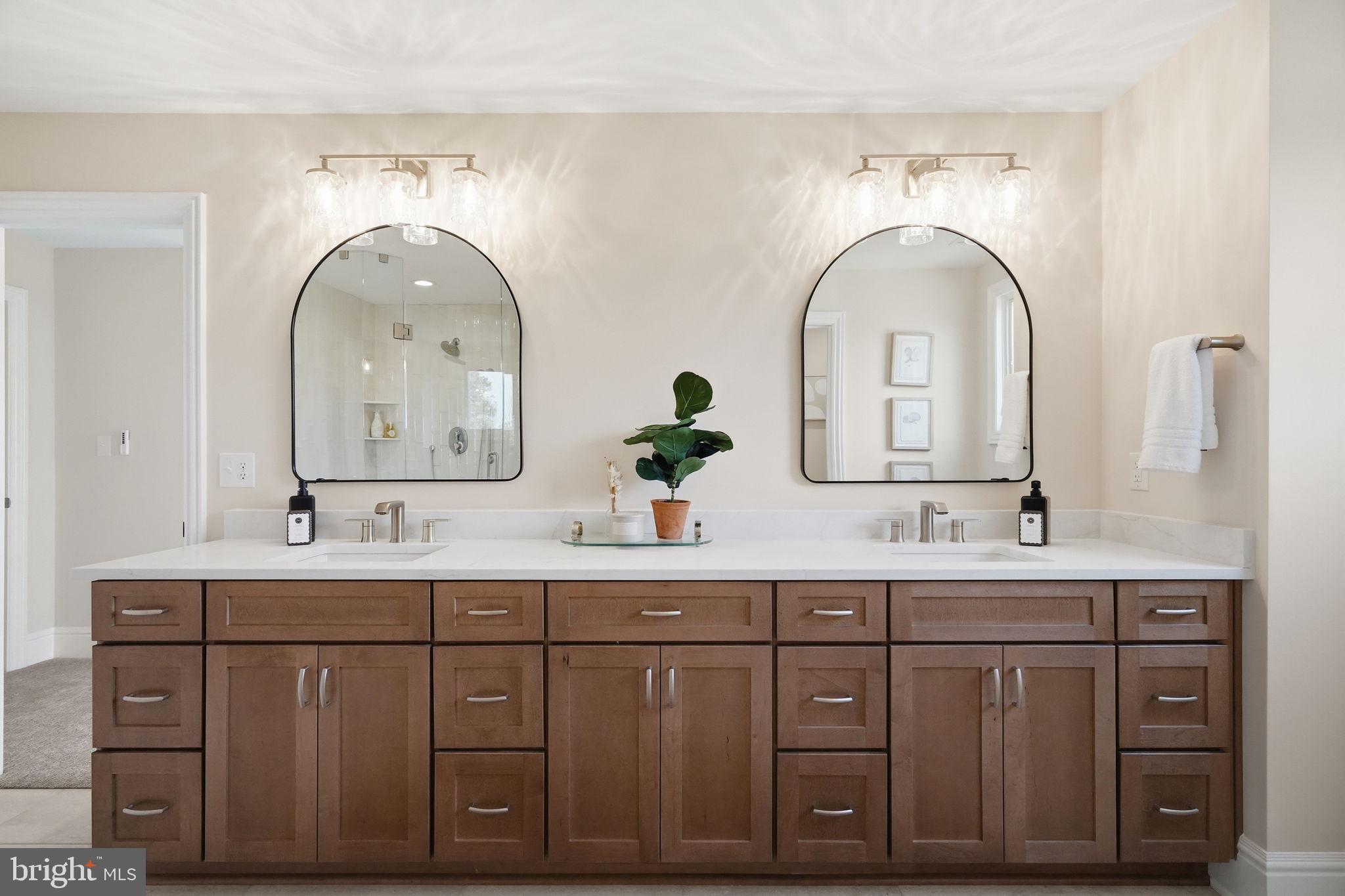 ENCLAVE AT GROVE - Residential