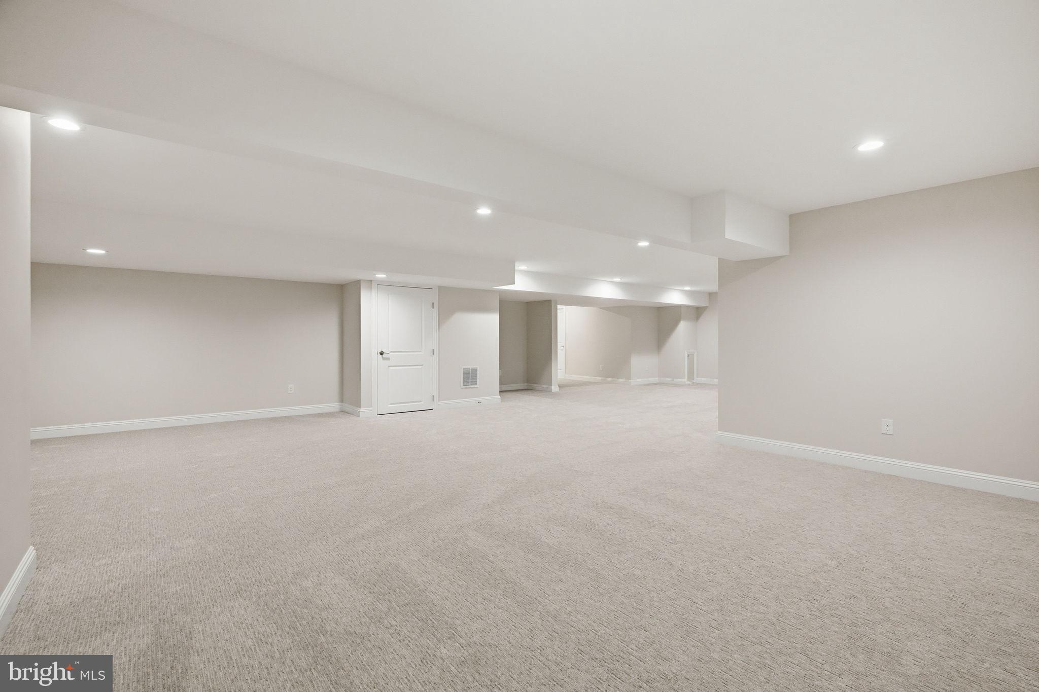 ENCLAVE AT GROVE - Residential