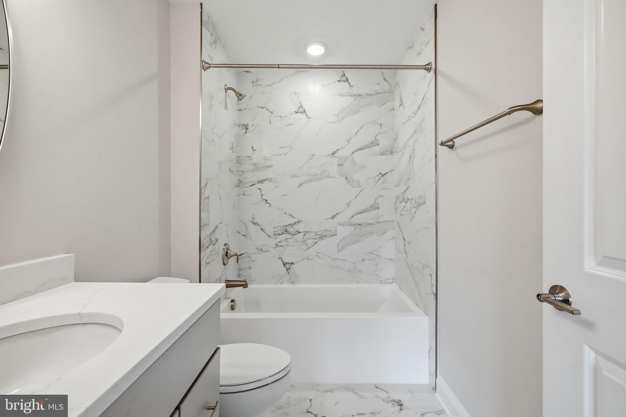 ENCLAVE AT GROVE - Residential