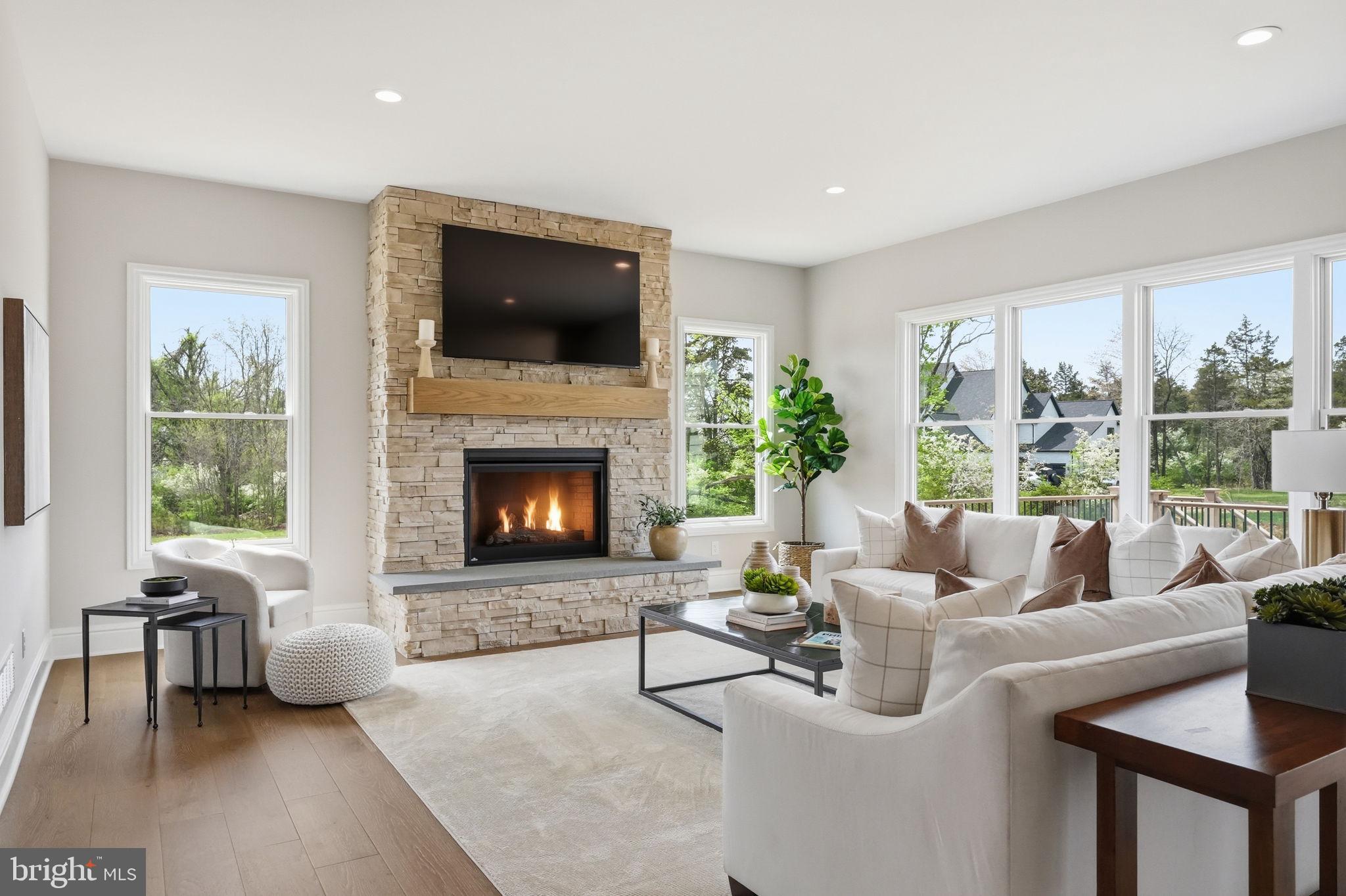 ENCLAVE AT GROVE - Residential