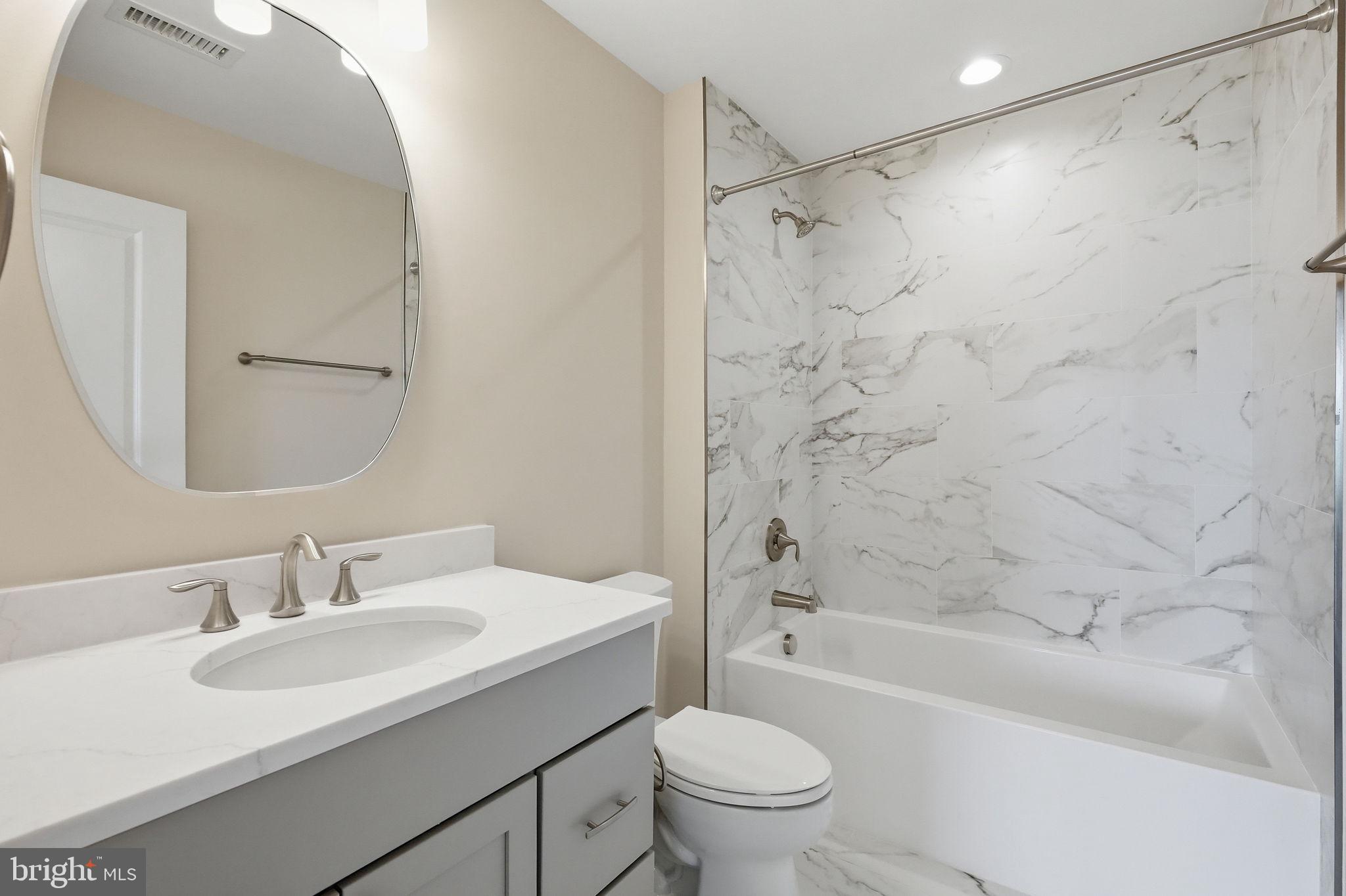 ENCLAVE AT GROVE - Residential