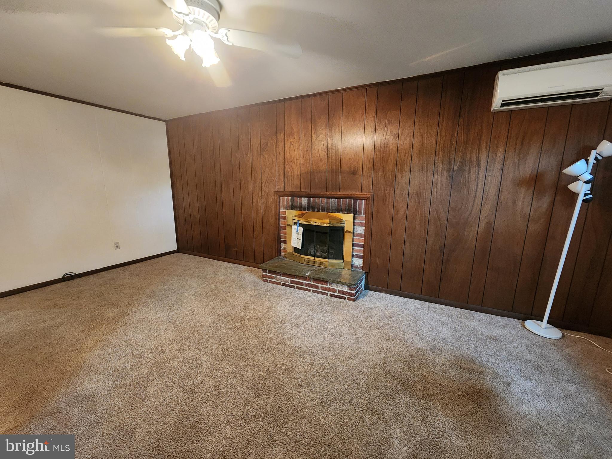 CHADDS FORD KNOLL - Residential