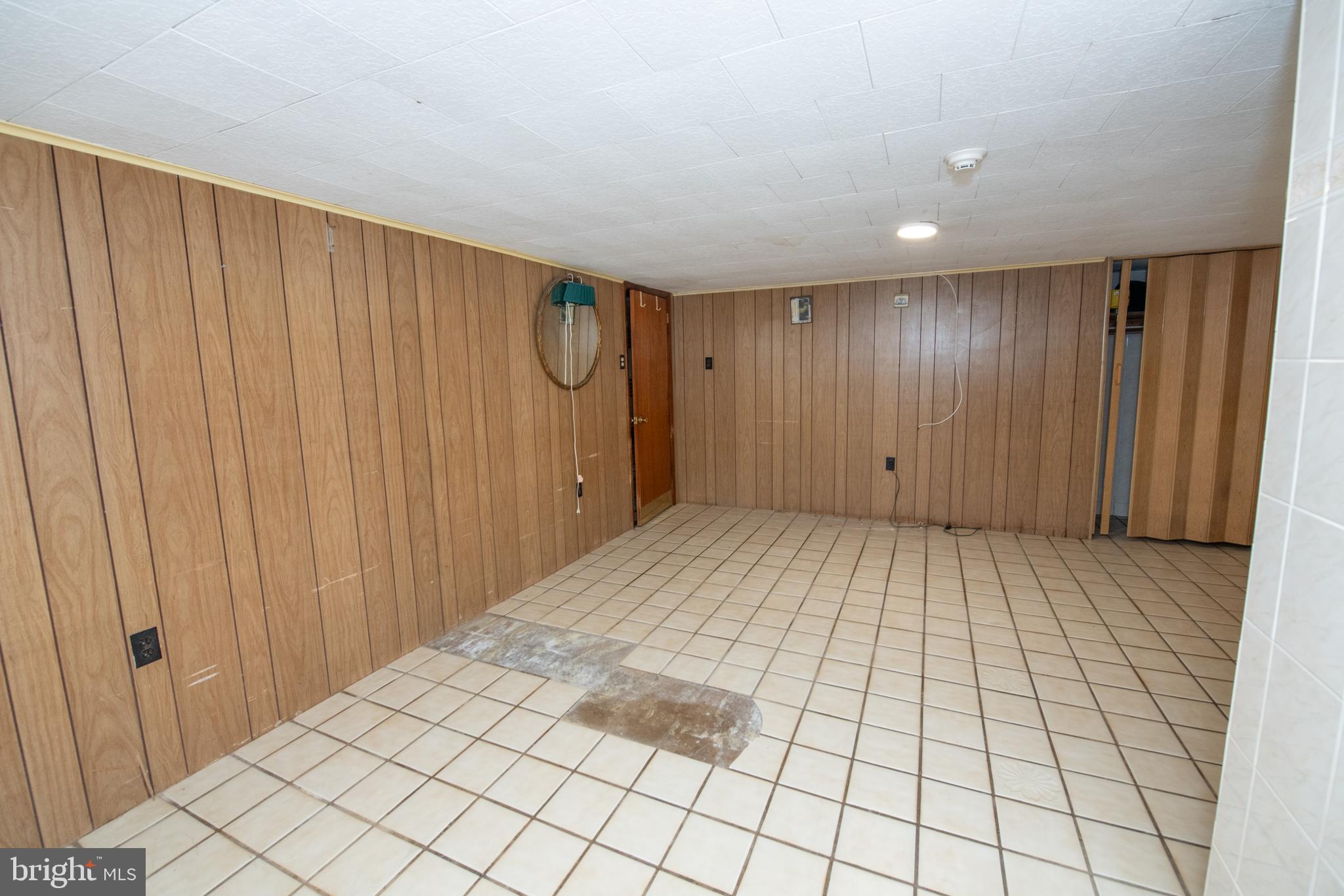 000 - Residential