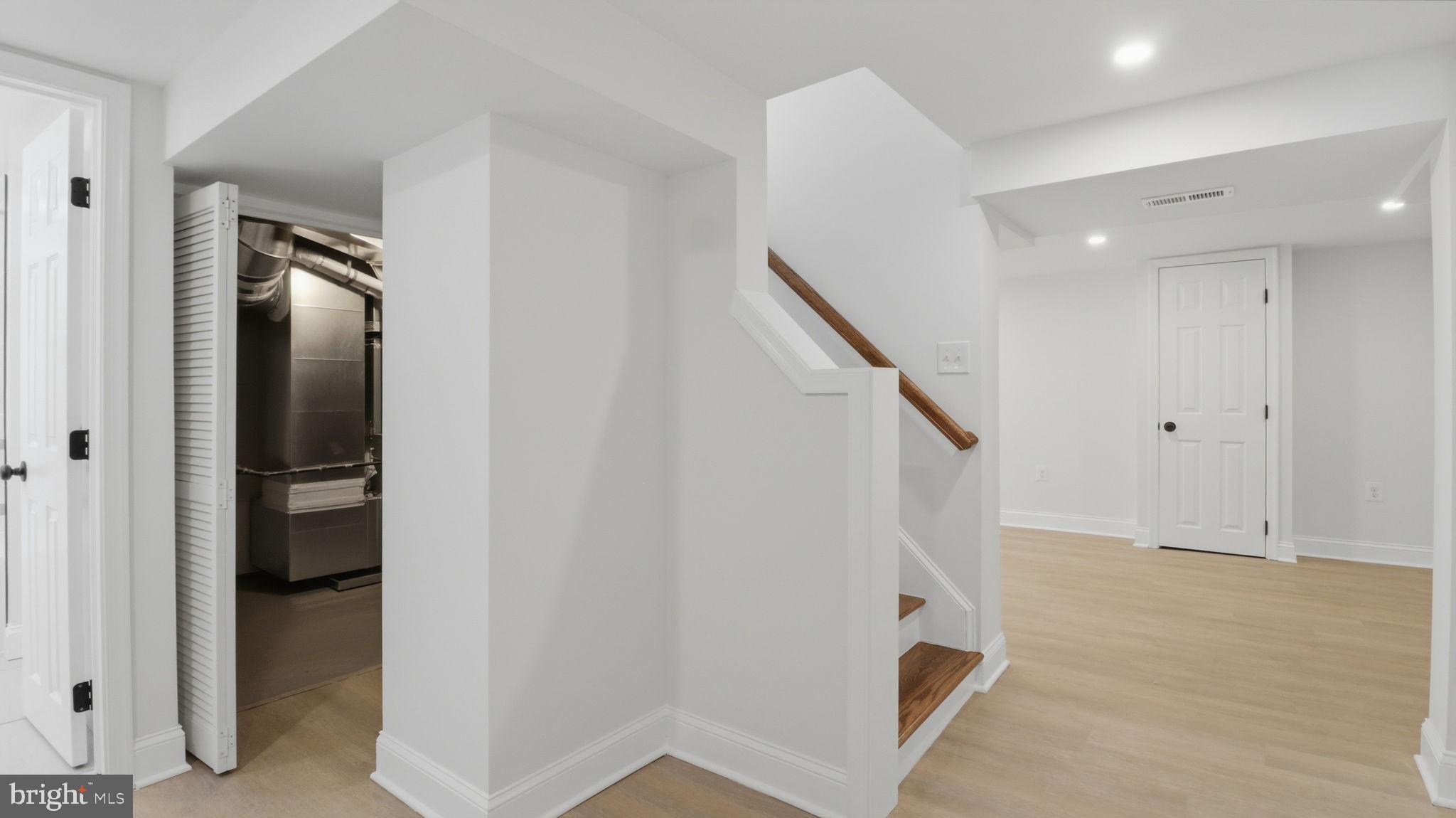 QUEENS CHAPEL MANOR - Residential
