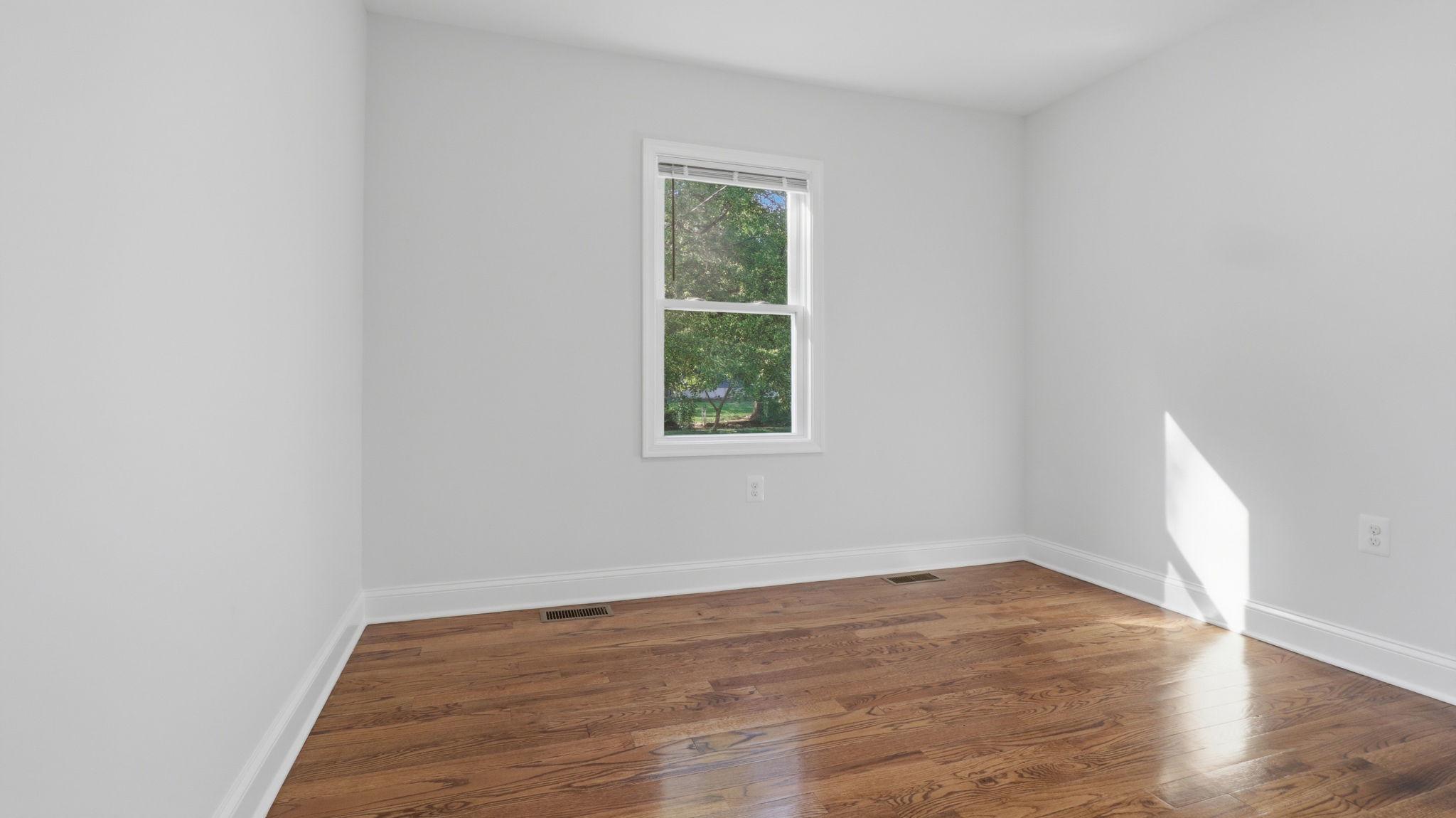 QUEENS CHAPEL MANOR - Residential