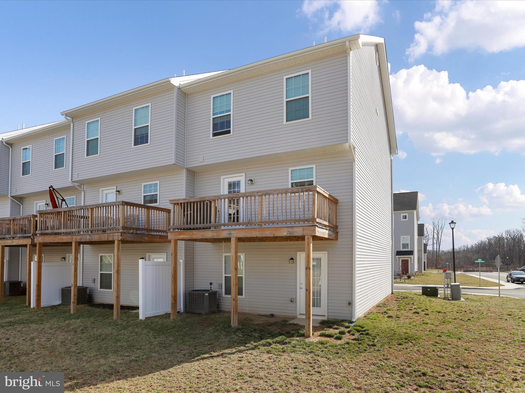 BRIDLE CREEK - Residential