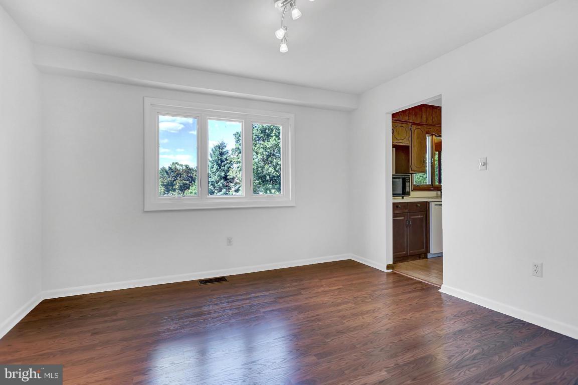 BELAIR NORTH - Residential