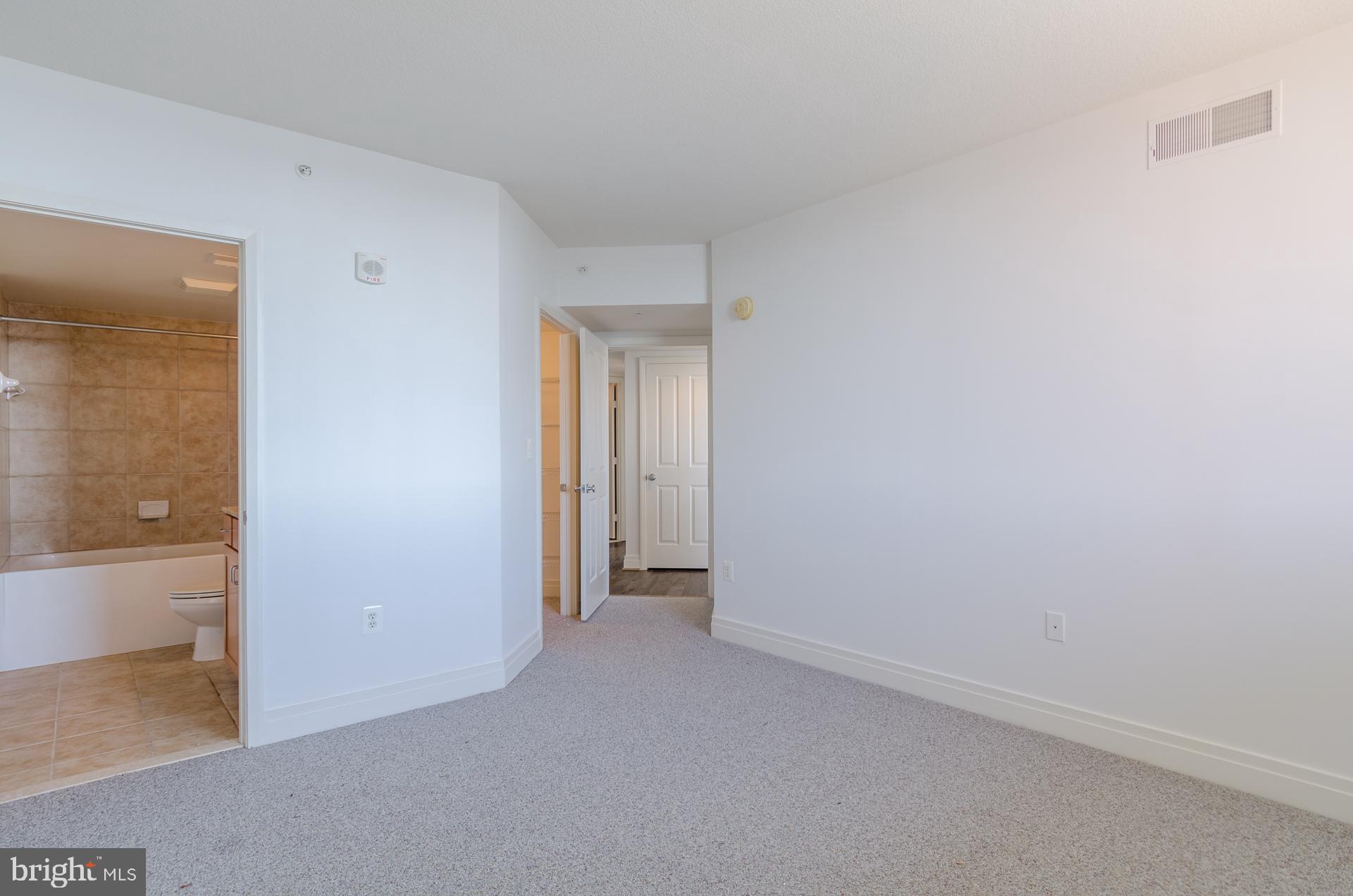INNER HARBOR - Residential Lease