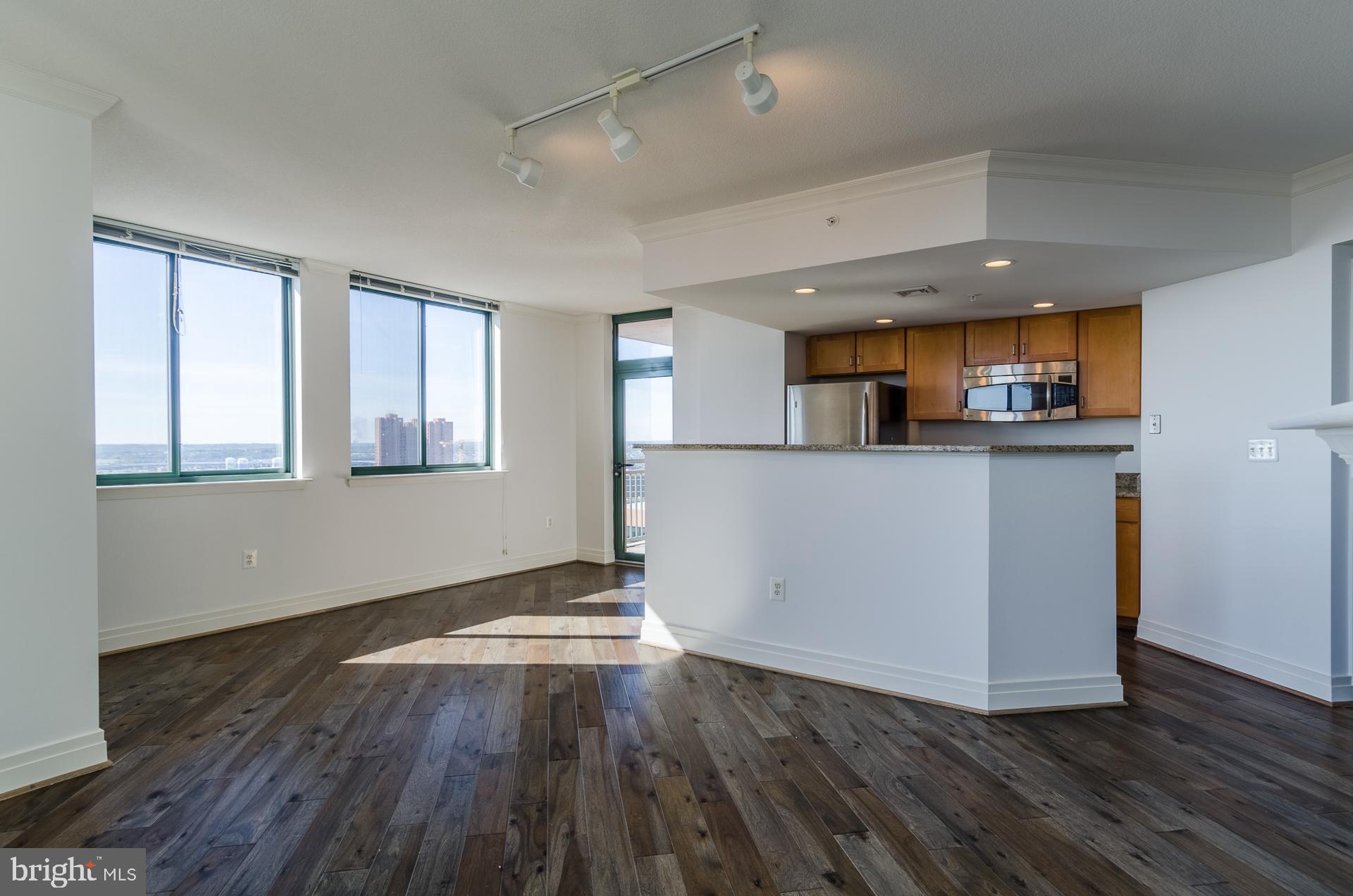 INNER HARBOR - Residential Lease