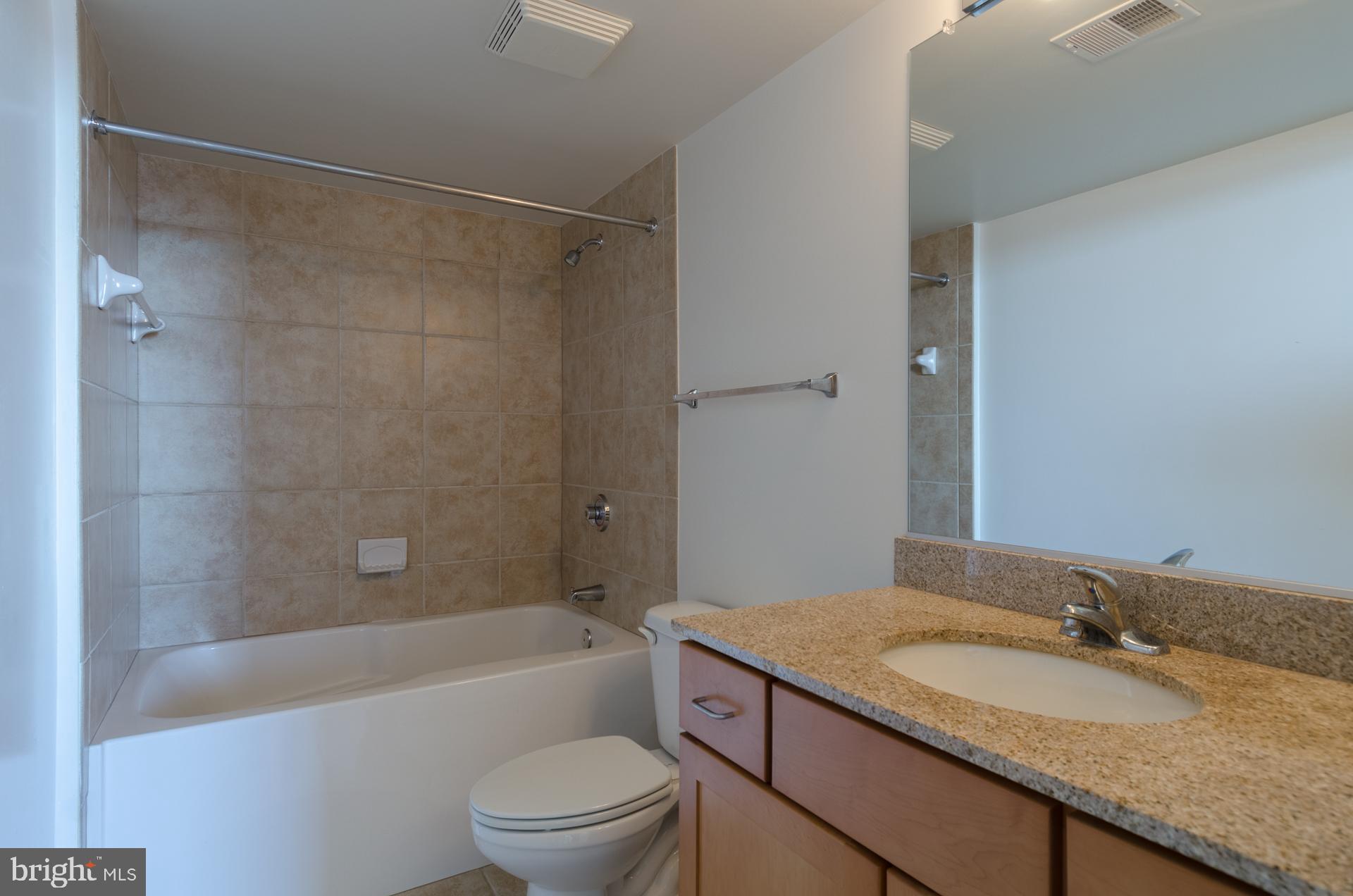 INNER HARBOR - Residential Lease