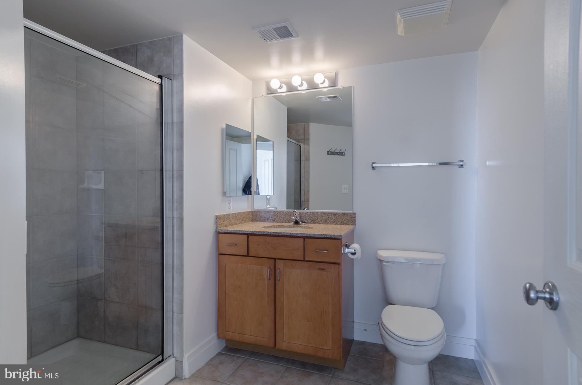 INNER HARBOR - Residential Lease
