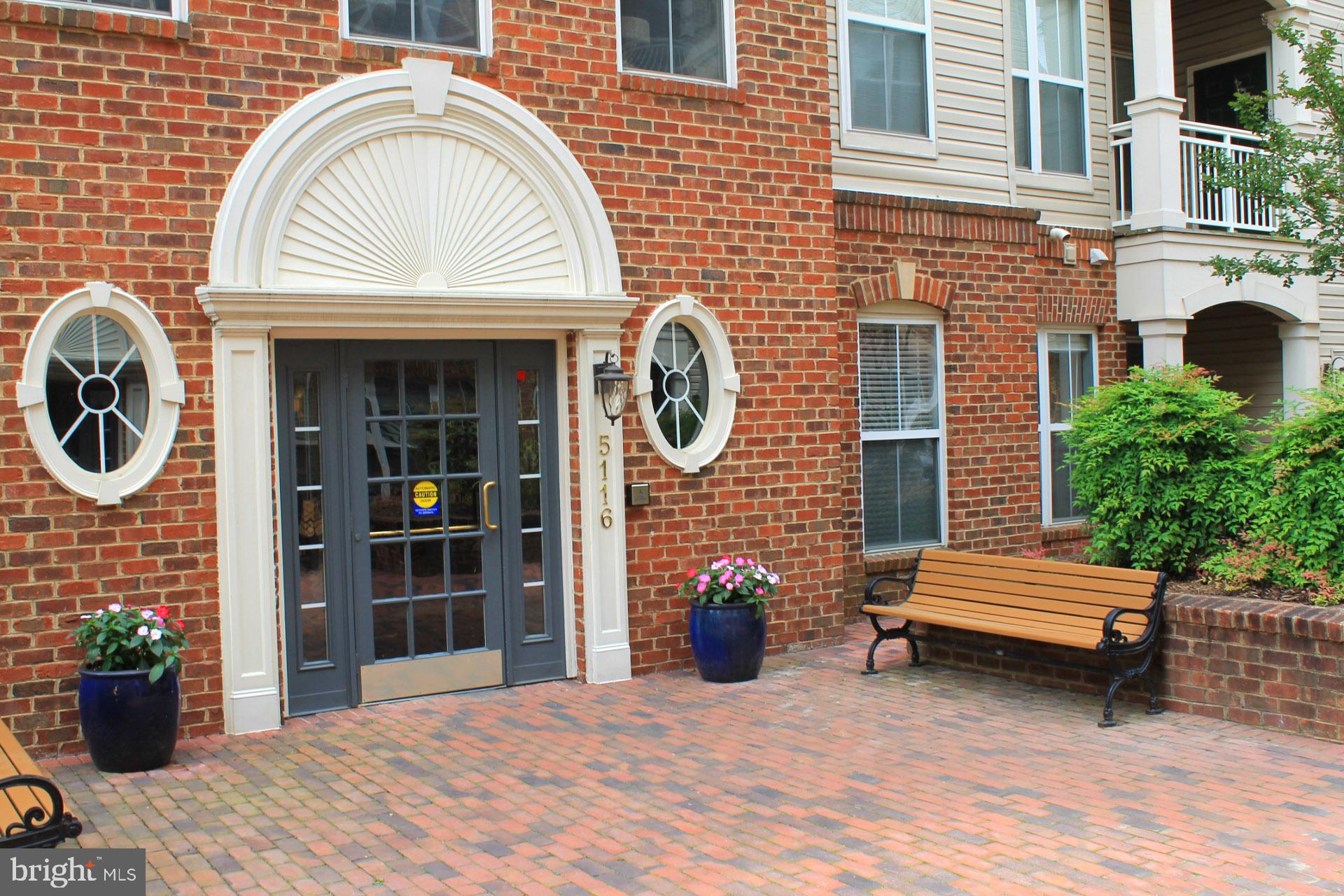 CARLTON PLACE - Residential Lease