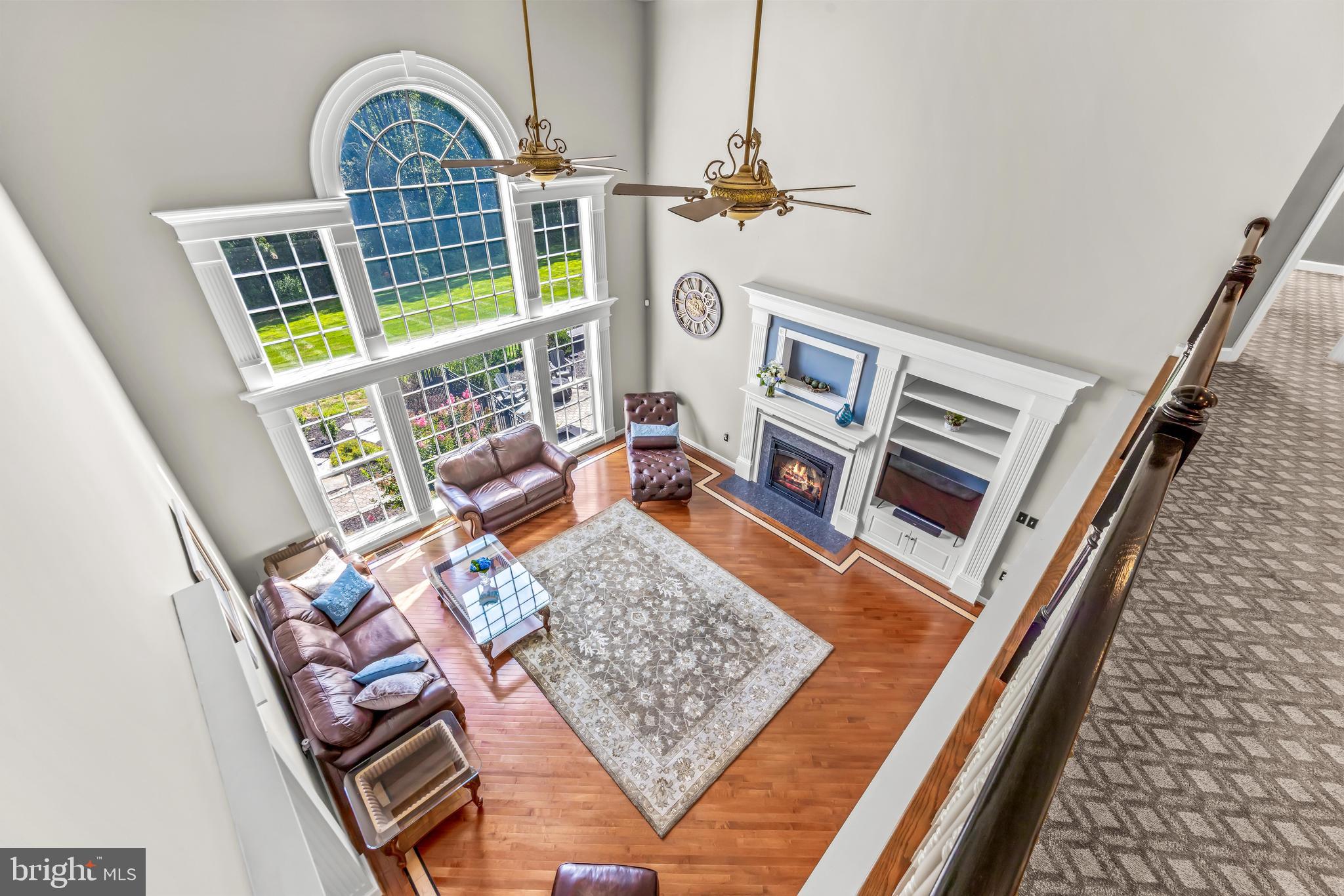 LAKE FOREST - Residential