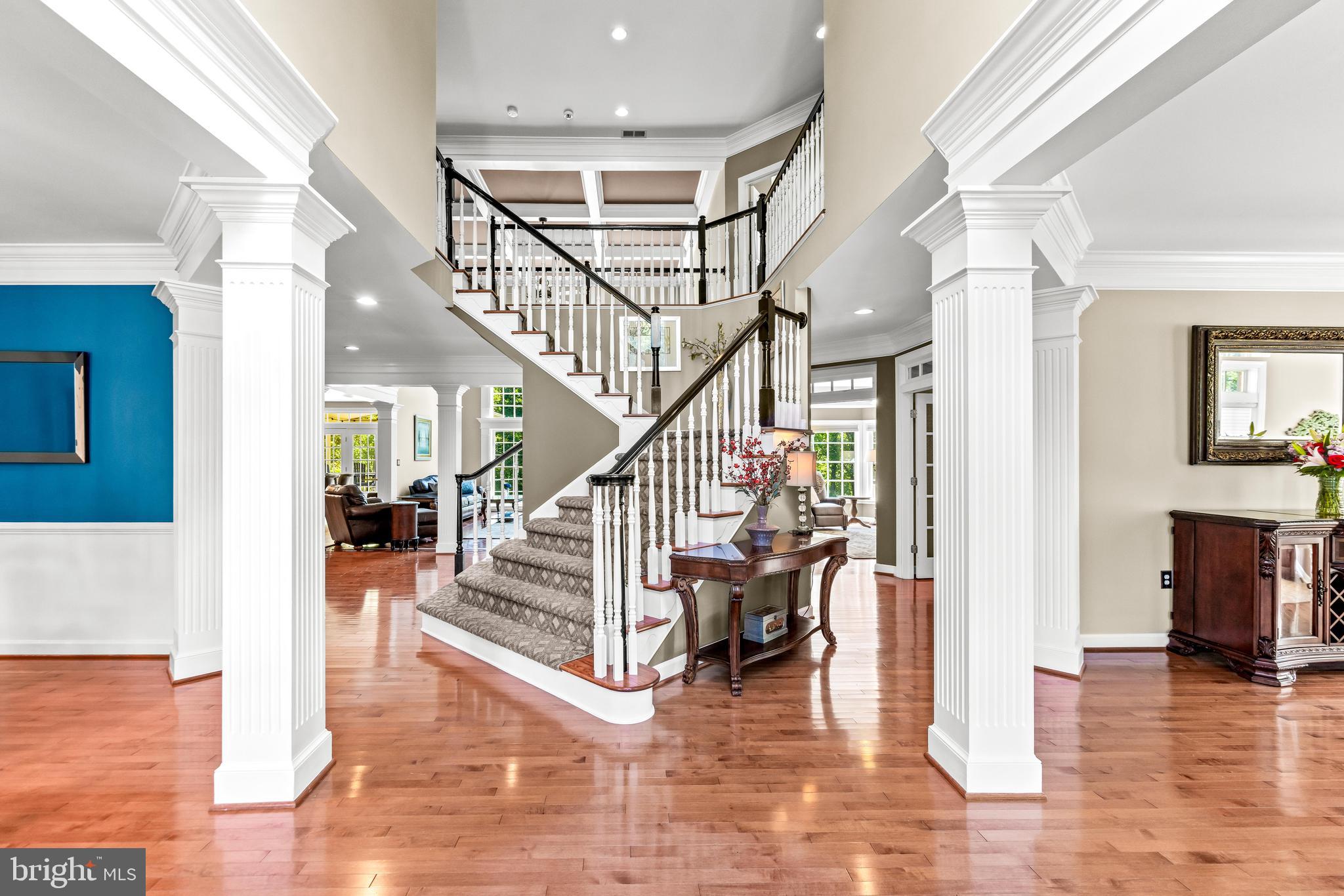 LAKE FOREST - Residential