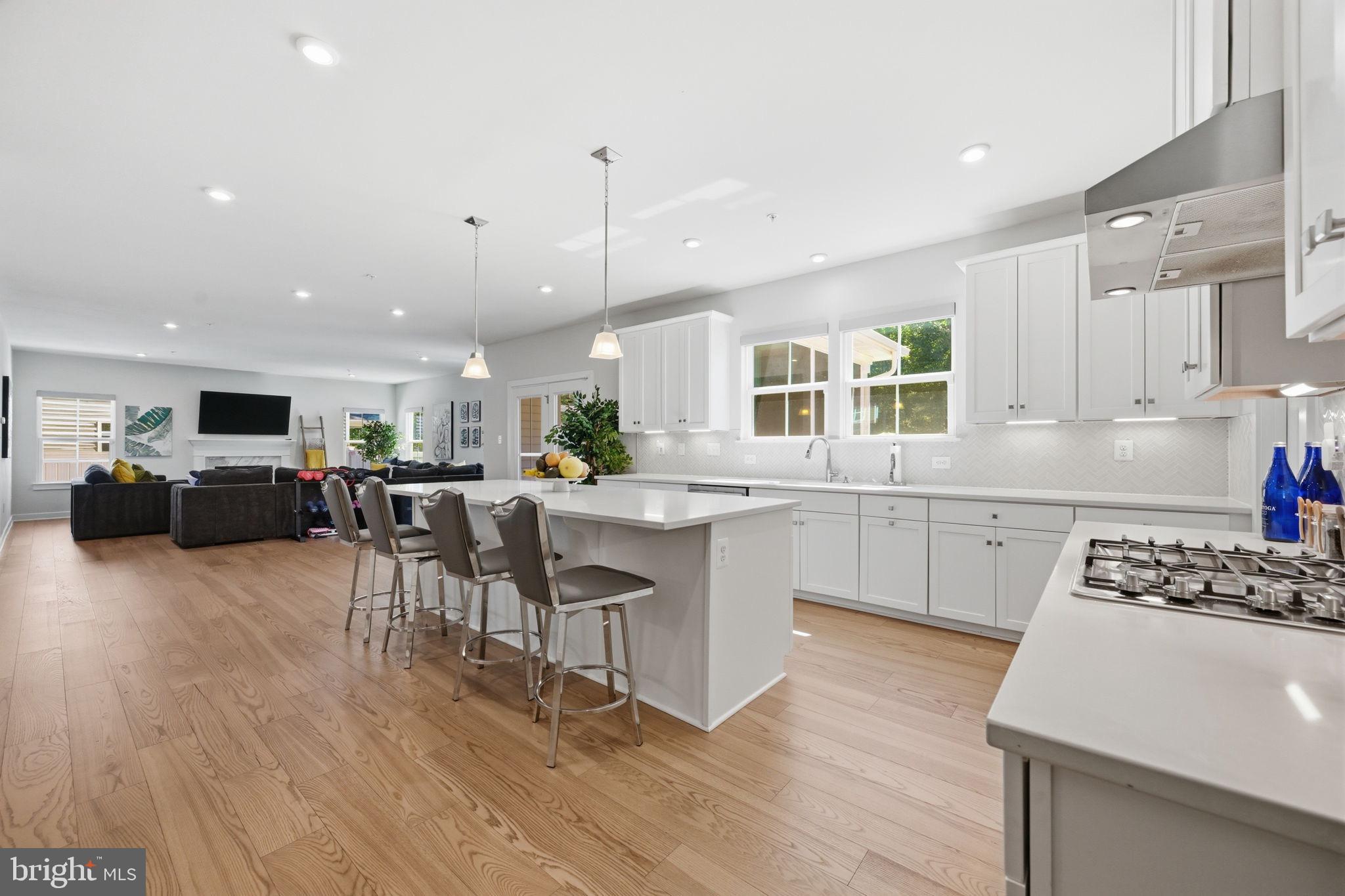 TWO RIVERS - Residential