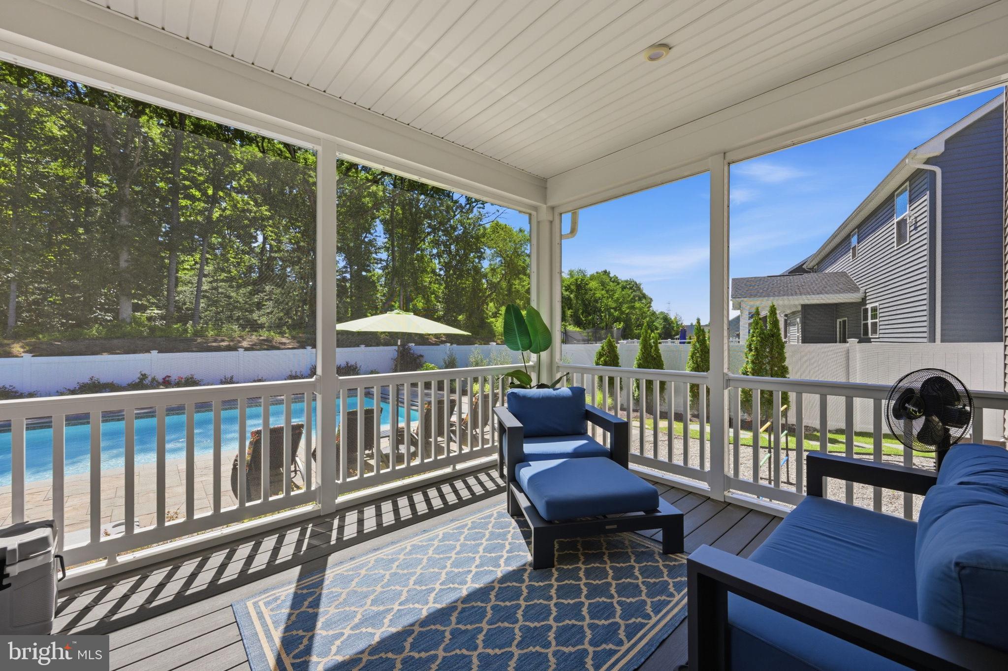 TWO RIVERS - Residential