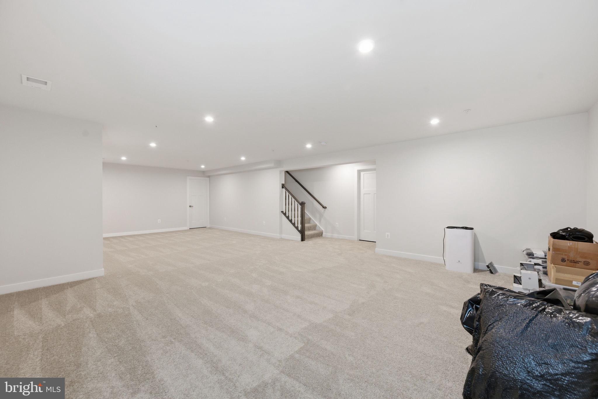 TWO RIVERS - Residential