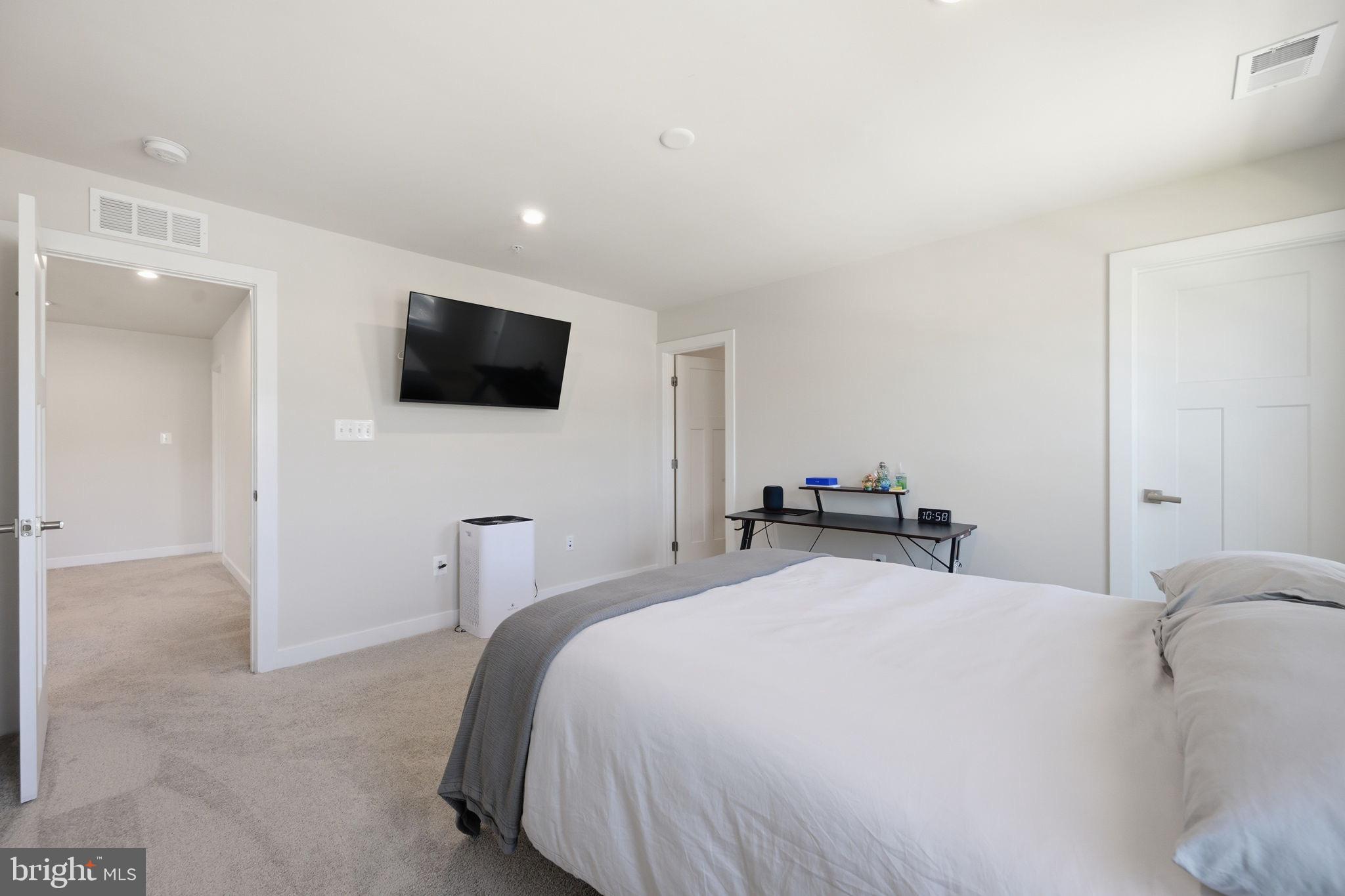TWO RIVERS - Residential