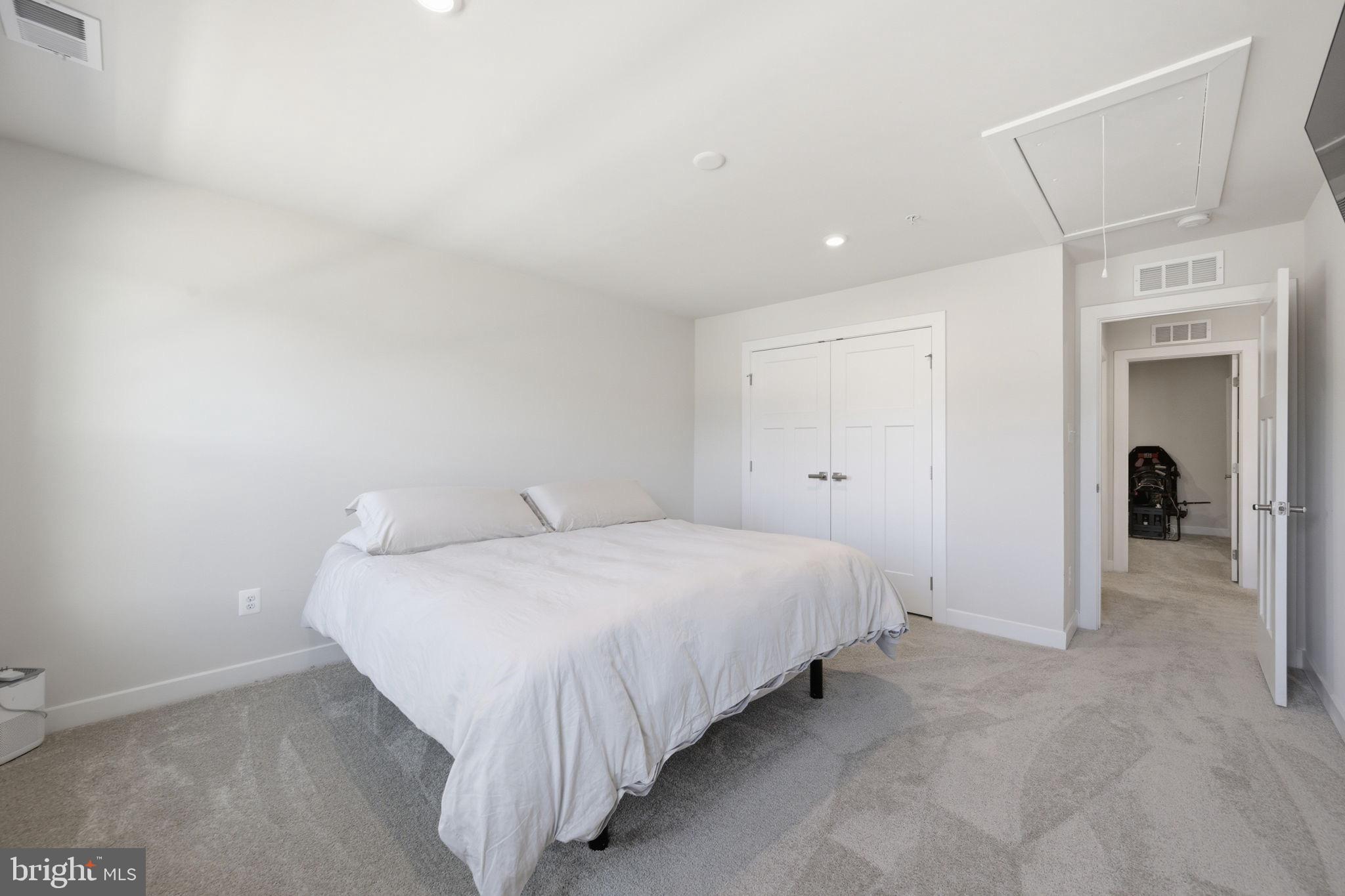 TWO RIVERS - Residential
