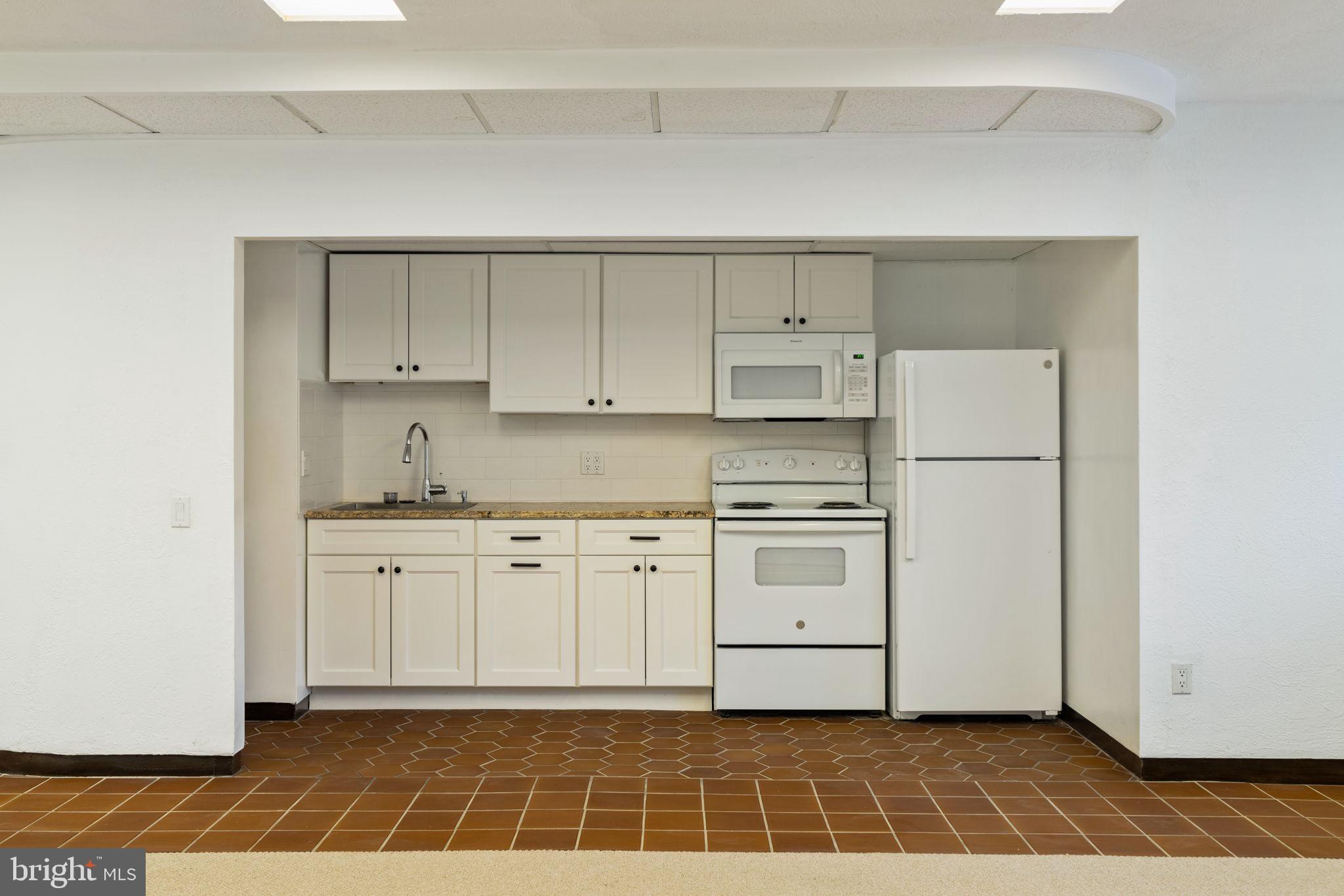 BRYN MAWR - Residential