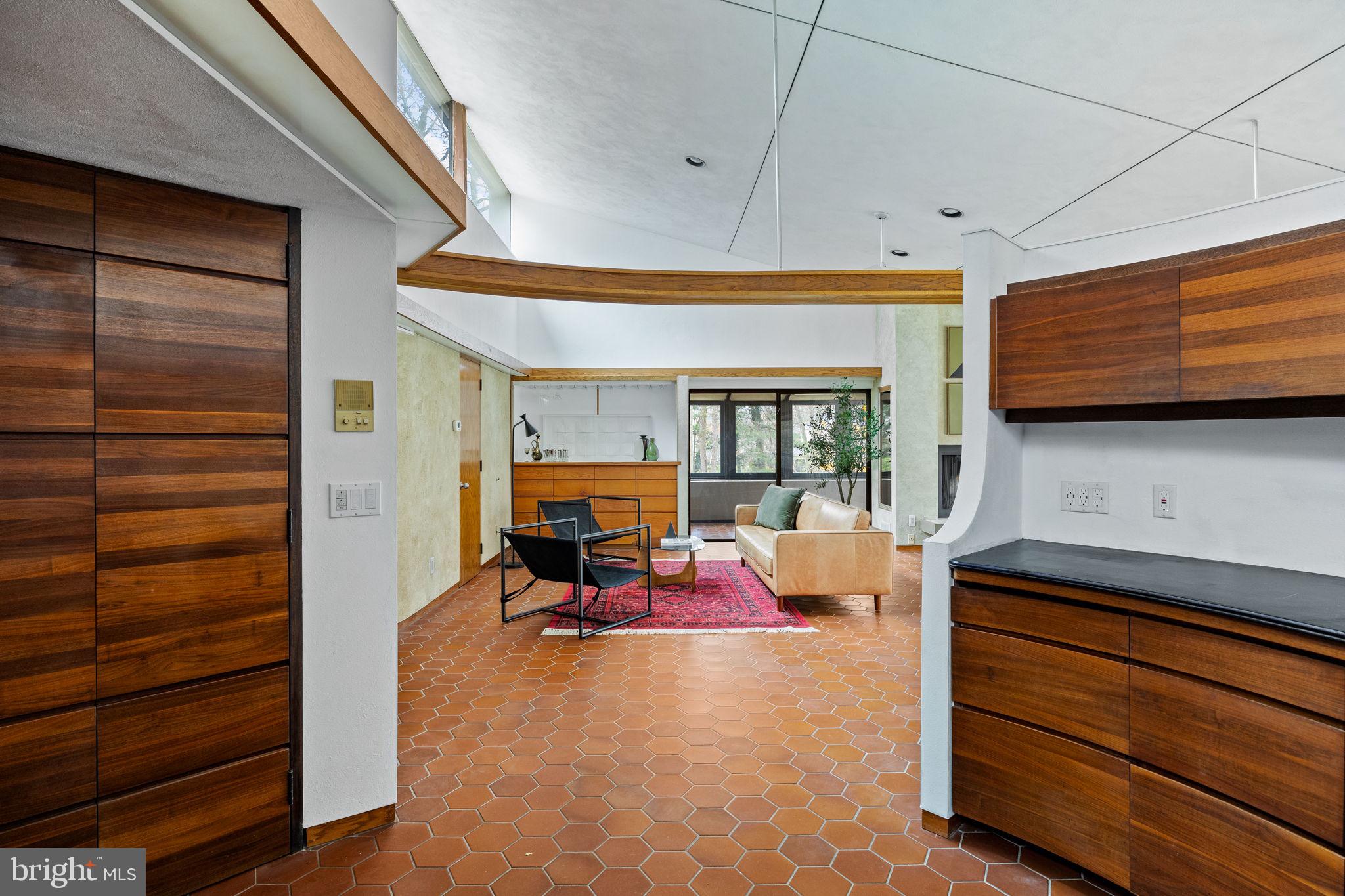 BRYN MAWR - Residential