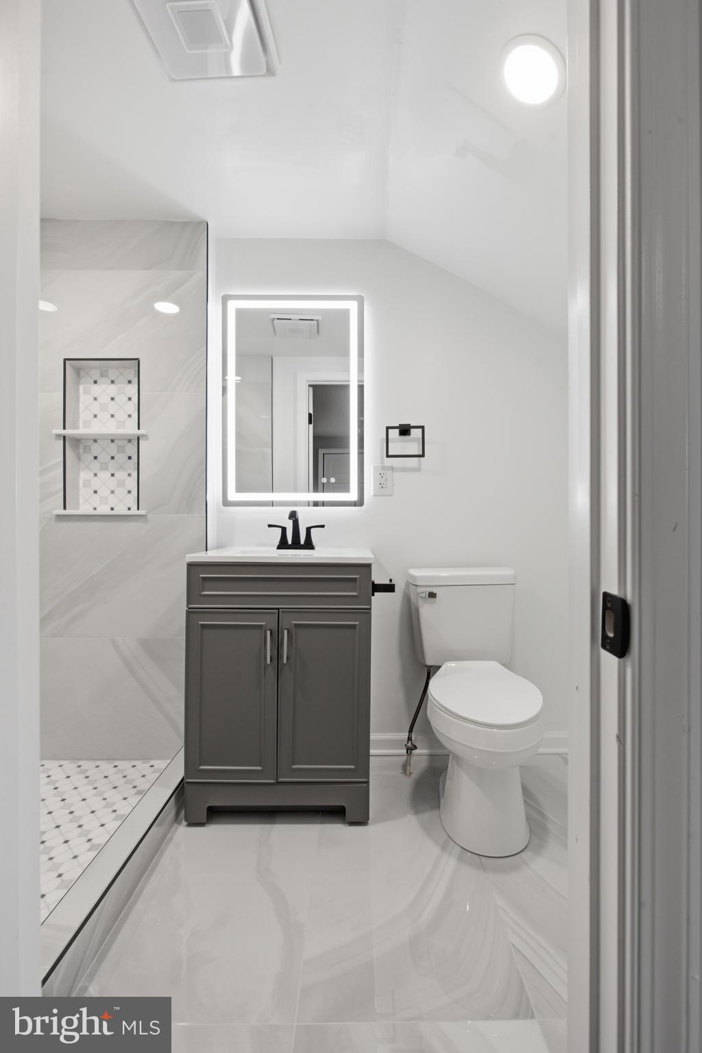 HOLLYWOOD - Residential