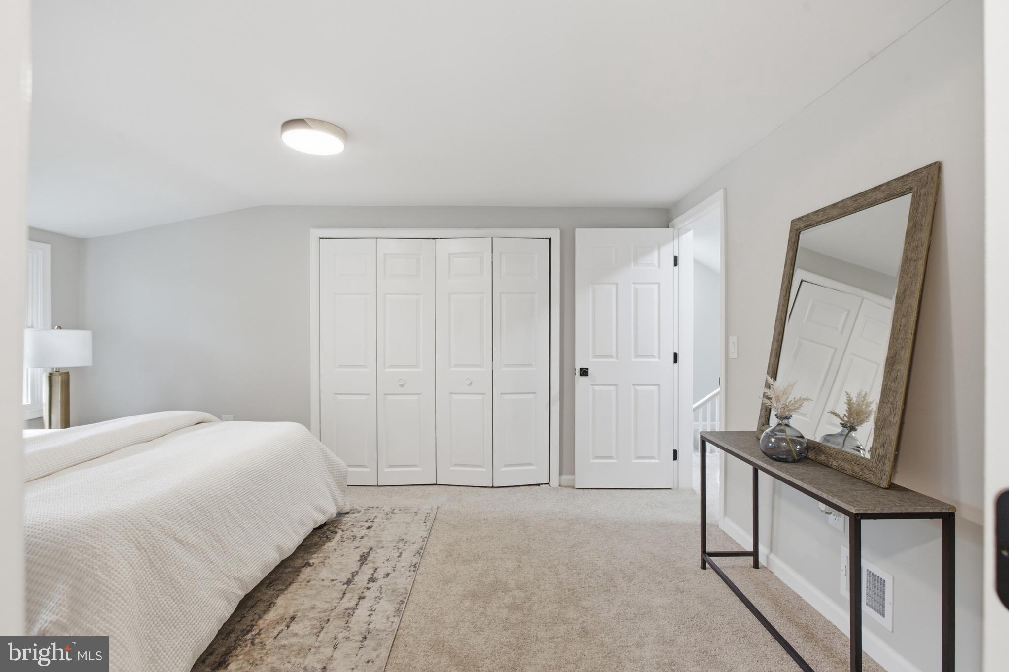 HOLLYWOOD - Residential