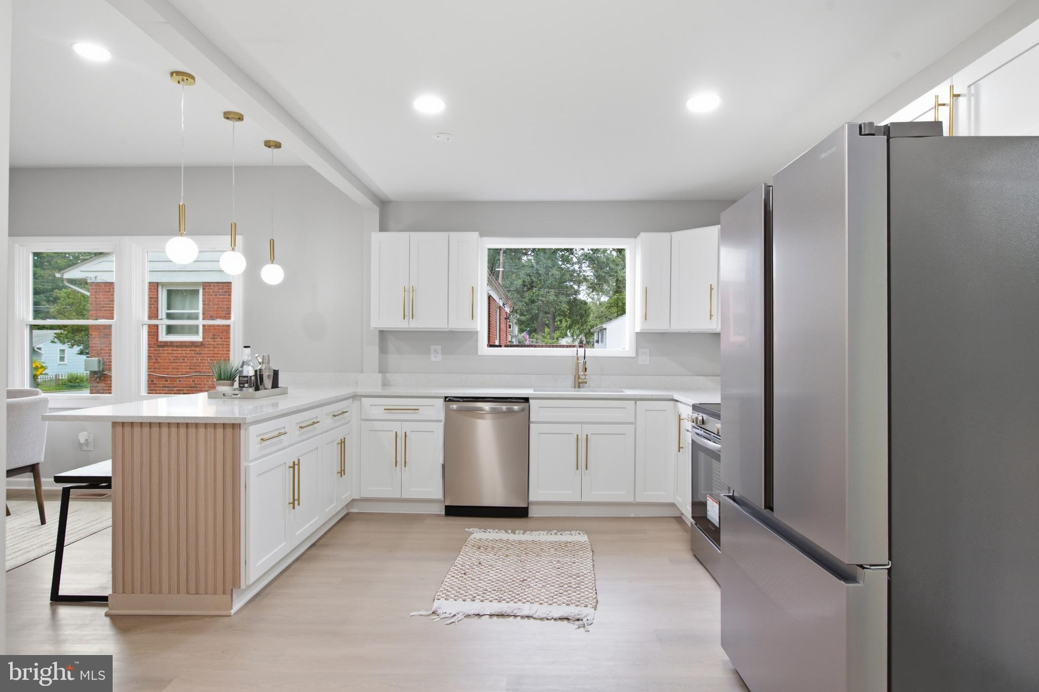 HOLLYWOOD - Residential