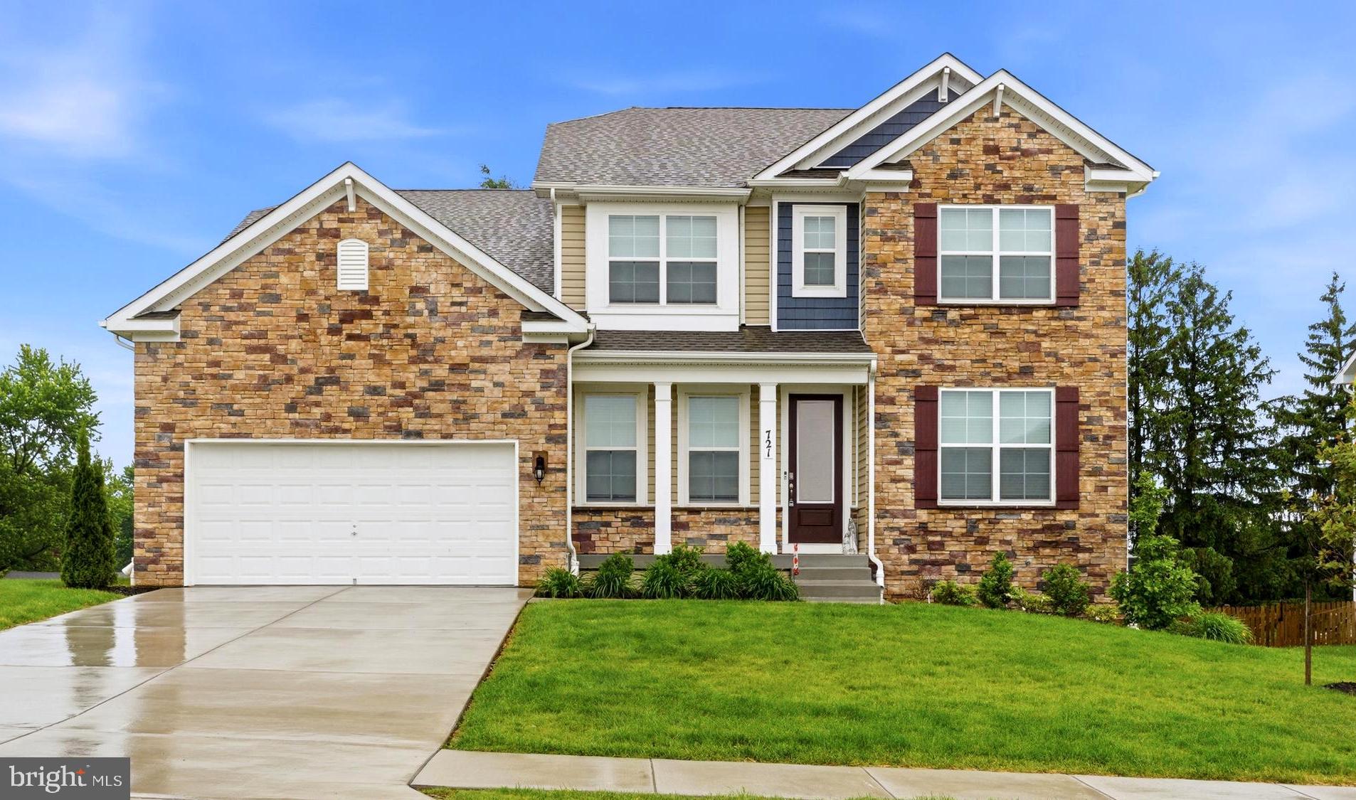 STONEGATE - Residential