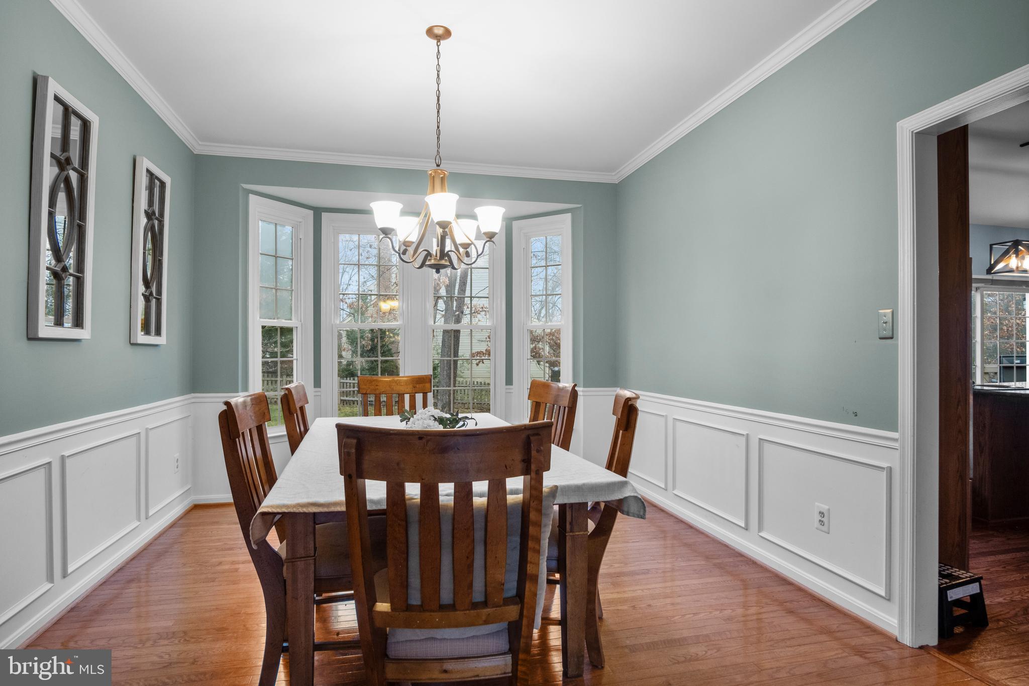 ASHBURN FARM - Residential Lease