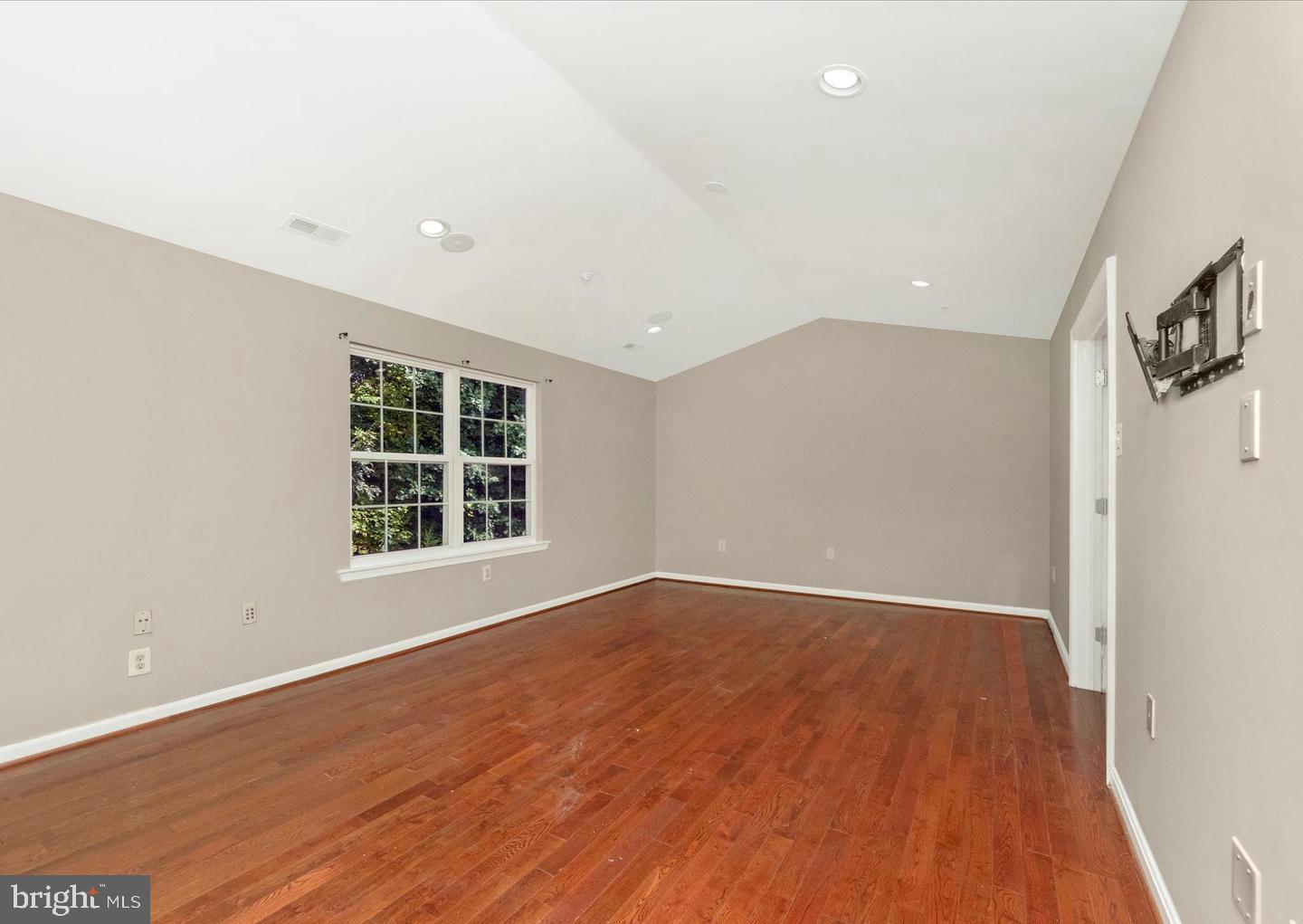 ROSEDALE ESTATES - Residential