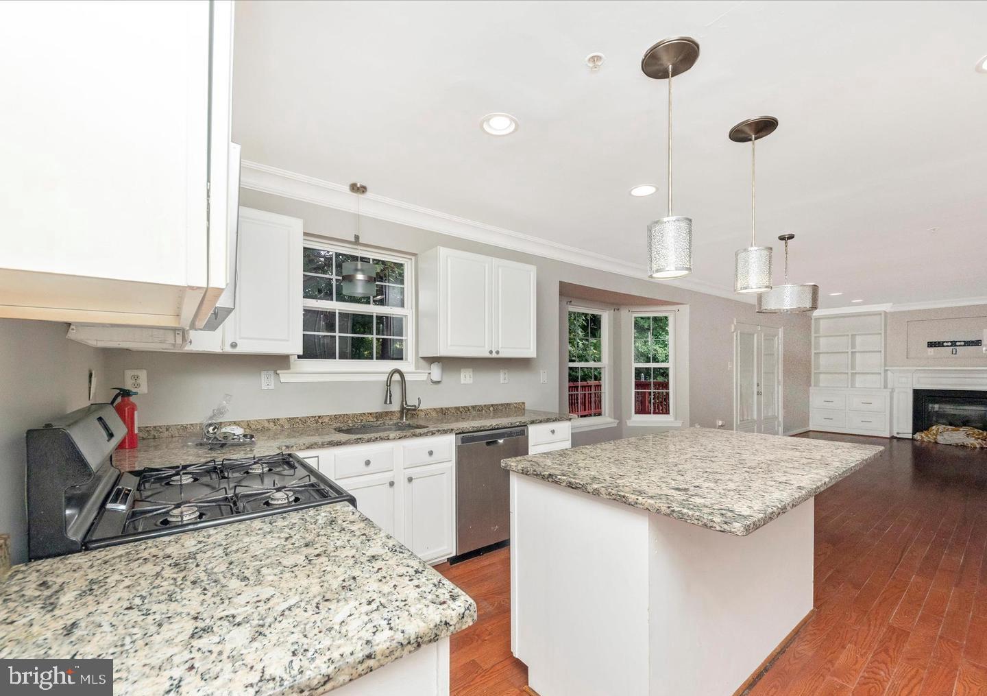 ROSEDALE ESTATES - Residential