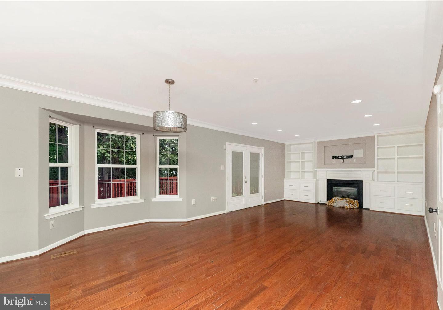 ROSEDALE ESTATES - Residential