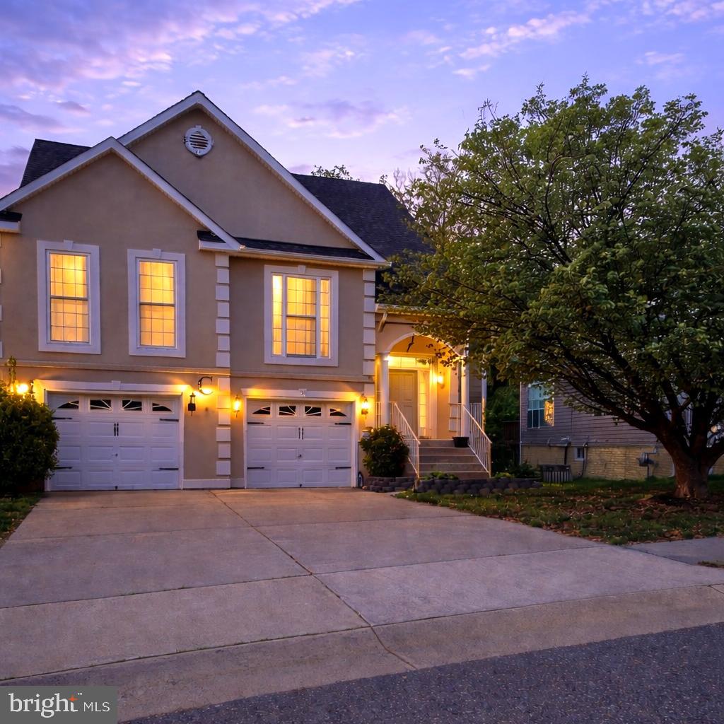 Welcome to this beautifully appointed 4-bedroom, 3 full bath home nestled in the sought-after Widewater Village community, where comfort, style, and convenience come together seamlessly.
From the moment you step inside, you’re greeted by an impressive open floorplan enhanced by soaring cathedral ceilings and an abundance of natural light. The main level is designed for effortless living and entertaining, featuring a spacious living and dining area that flows seamlessly into the heart of the home.
The main-level owner’s suite offers a private retreat, complete with a spa-like bath featuring a soaking tub, separate shower, and generous space to unwind. Two additional well-sized bedrooms and a full bath on this level provide flexibility for family, guests, or a home office.
The fully finished lower level expands your living space with a large recreation room perfect for entertaining, complete with a bar area, an additional bedroom, and a full bath, ideal for guests or multi-generational living.
Step outside and enjoy your own private escape with a two-level deck overlooking a serene, tree-lined common area, perfect for relaxing evenings or hosting gatherings.
Located just minutes from Quantico, this home offers unbeatable convenience with quick access to Route 610, I-95, HOT lanes, and a wide array of shopping, dining, and entertainment. Whether you're commuting to Northern Virginia, DC, or heading south to Fredericksburg, this location truly delivers.
This is the one you’ve been waiting for, space, style, and location all in one exceptional home!