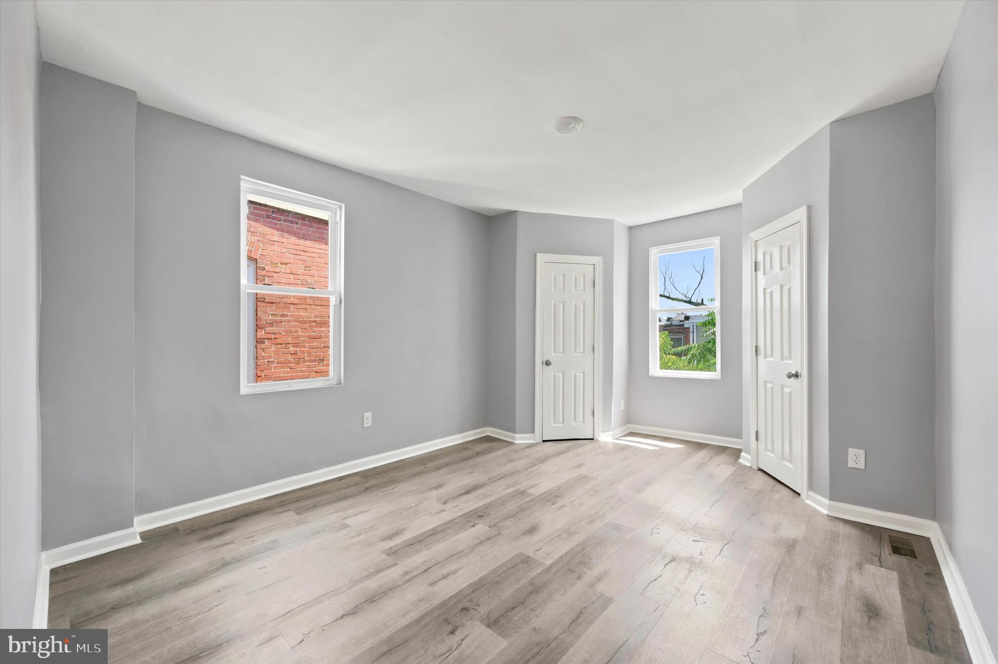 FERN ROCK - Residential
