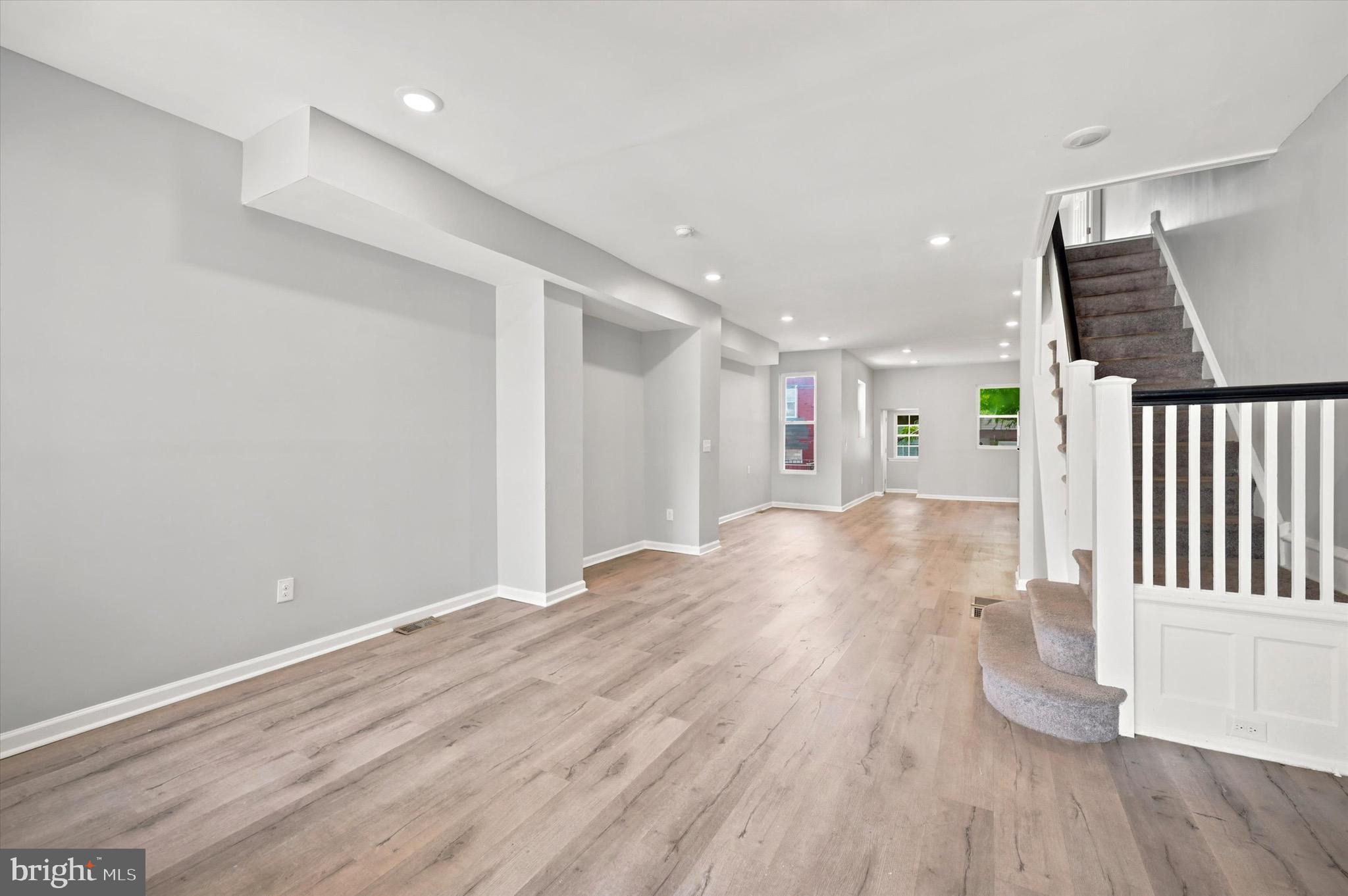 FERN ROCK - Residential