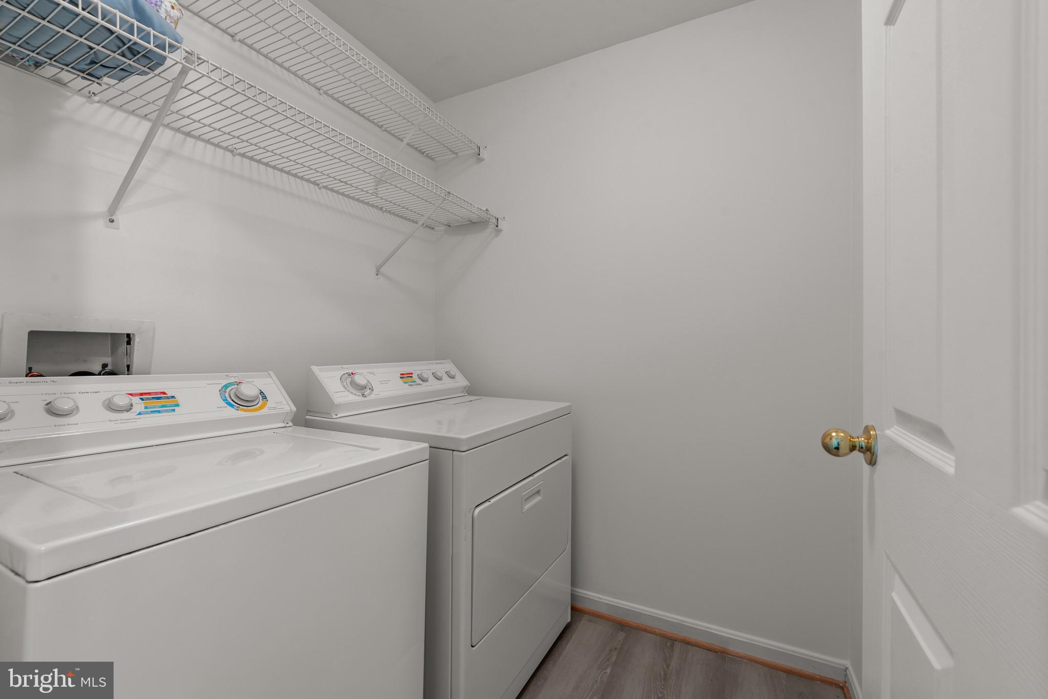 OXBOW APTS AT RUSSETT - Residential