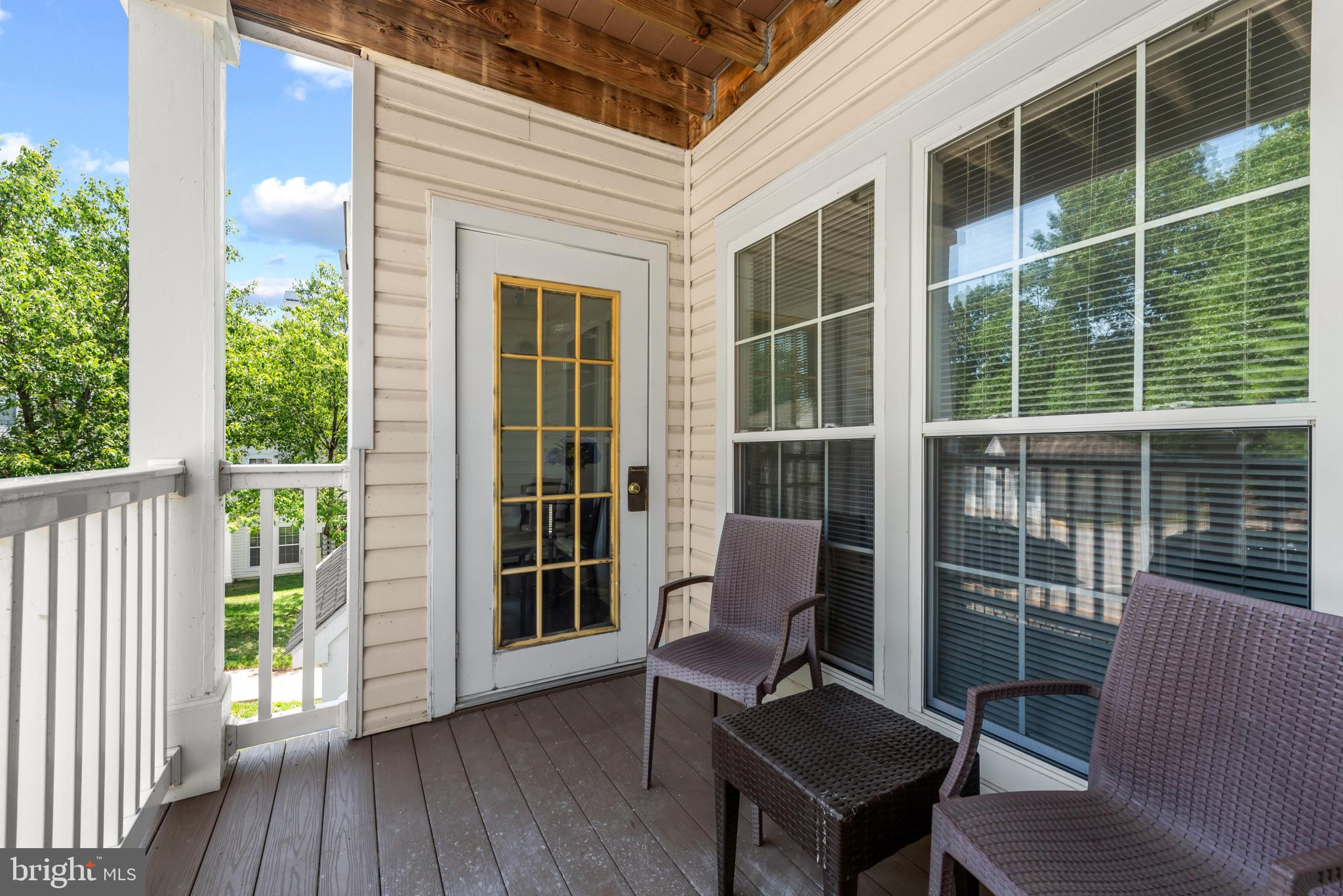 OXBOW APTS AT RUSSETT - Residential