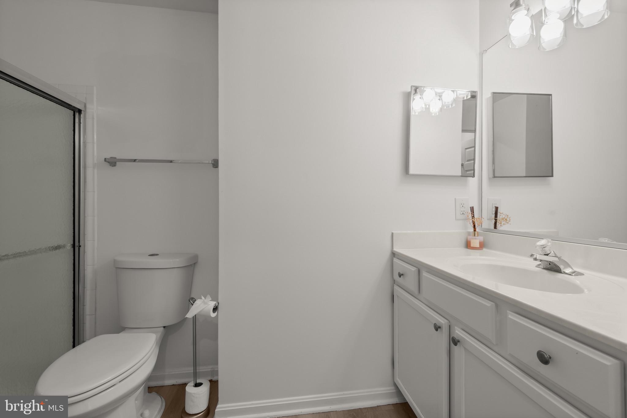 OXBOW APTS AT RUSSETT - Residential