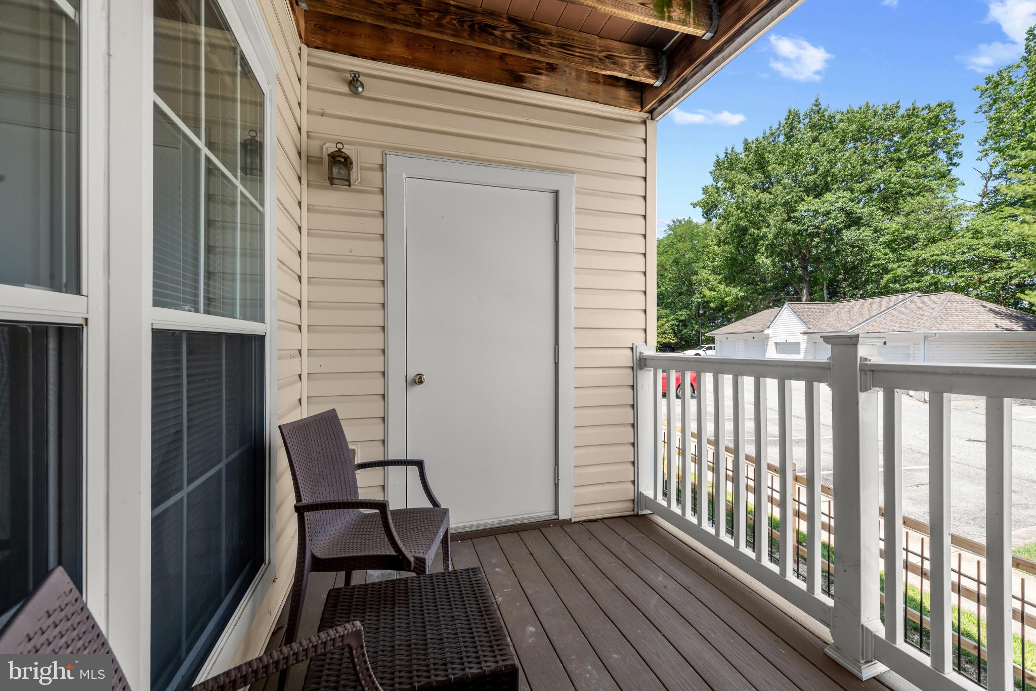 OXBOW APTS AT RUSSETT - Residential