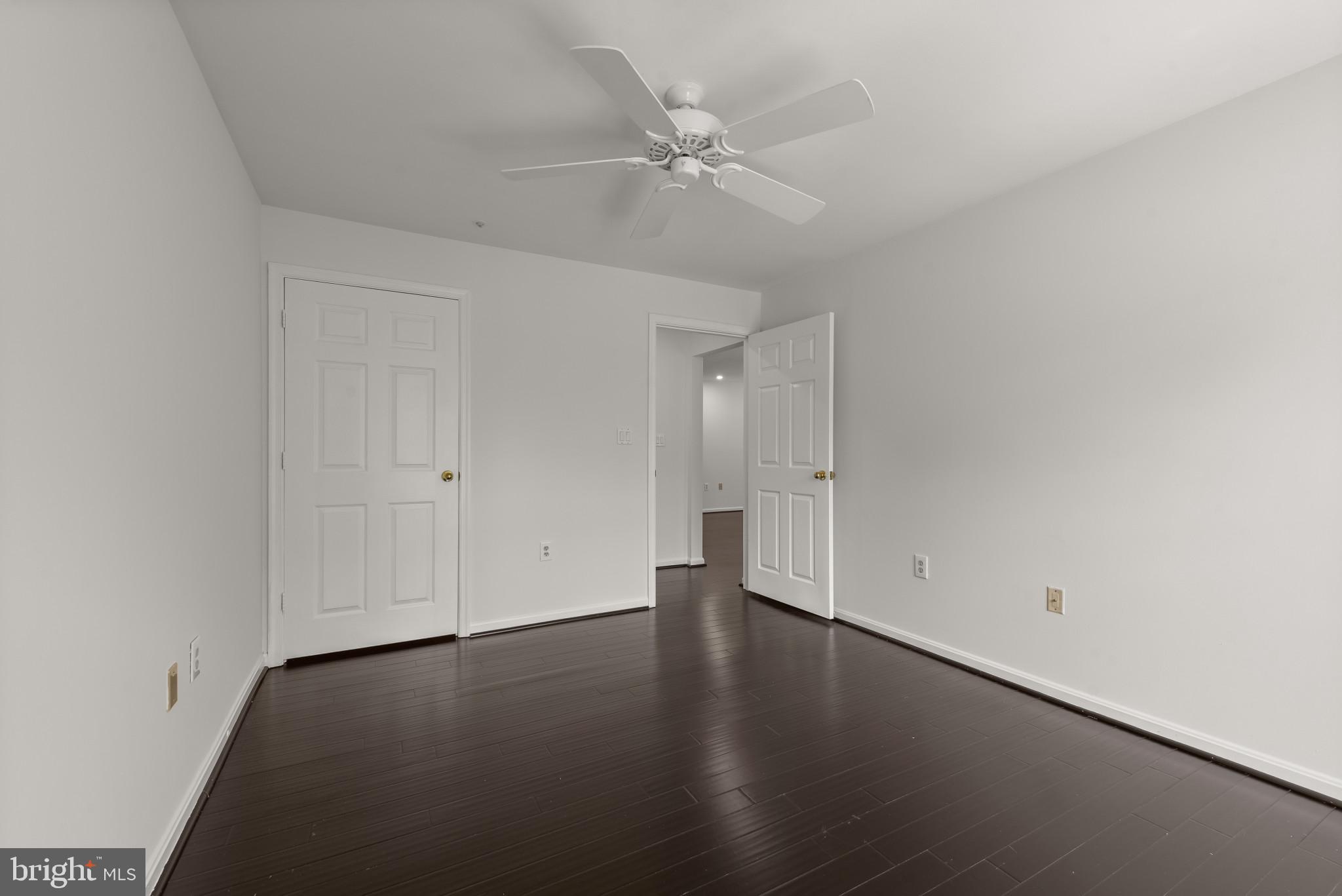 OXBOW APTS AT RUSSETT - Residential