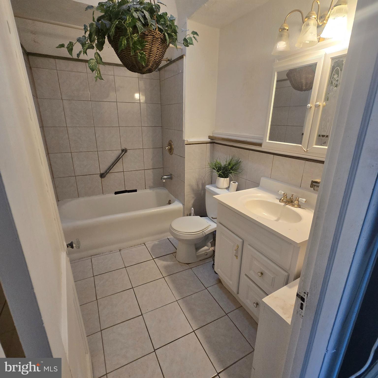 COBBS CREEK - Residential