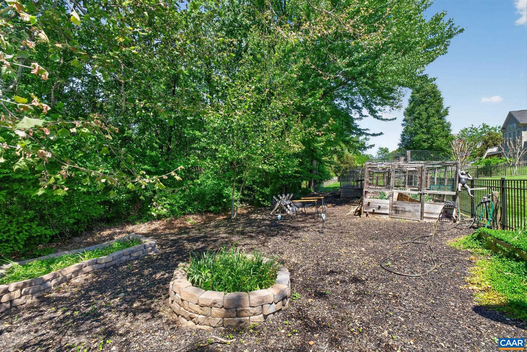 OLD TRAIL - Residential