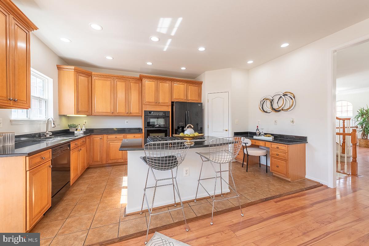 MANASSAS PARK STATION - Residential